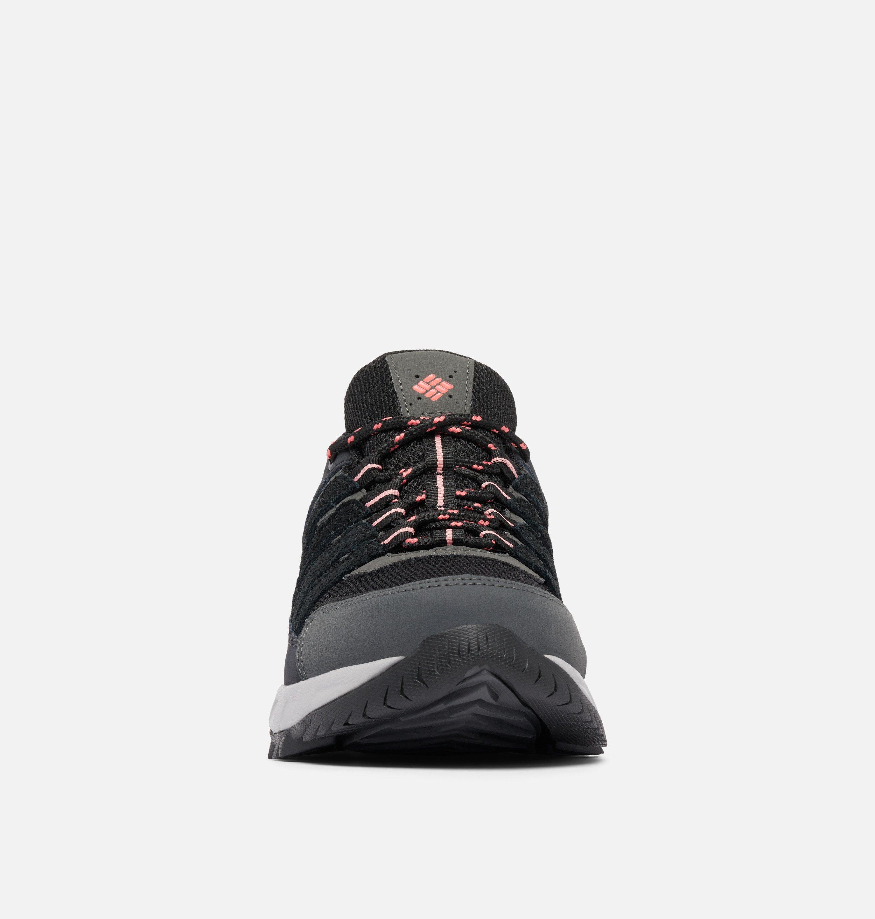 Women's Strata Trail Low Waterproof Shoe - Wide | 010 | 10 8