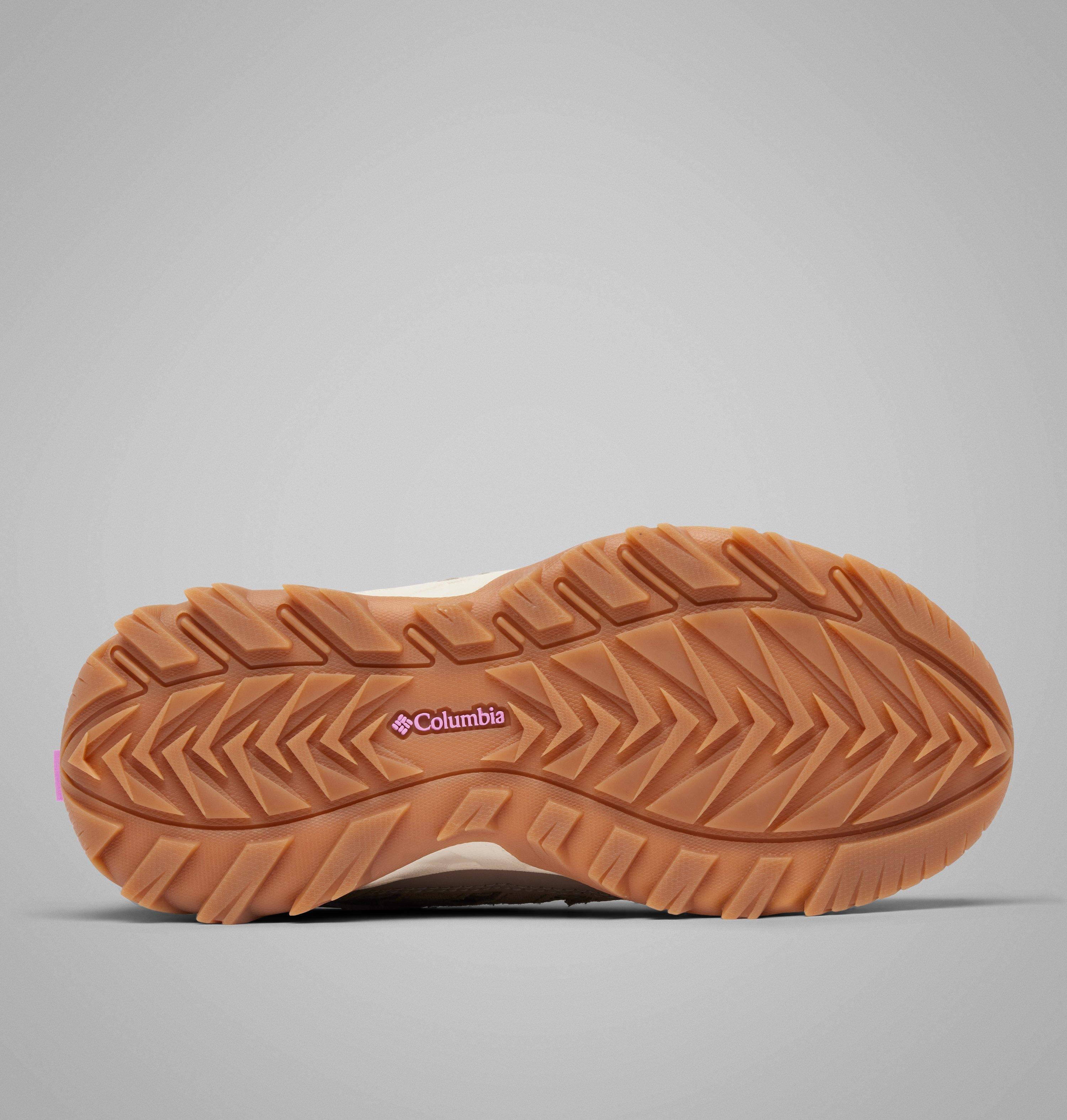 Women's Strata Trail Low Waterproof Shoe - Wide | 252 | 6 5
