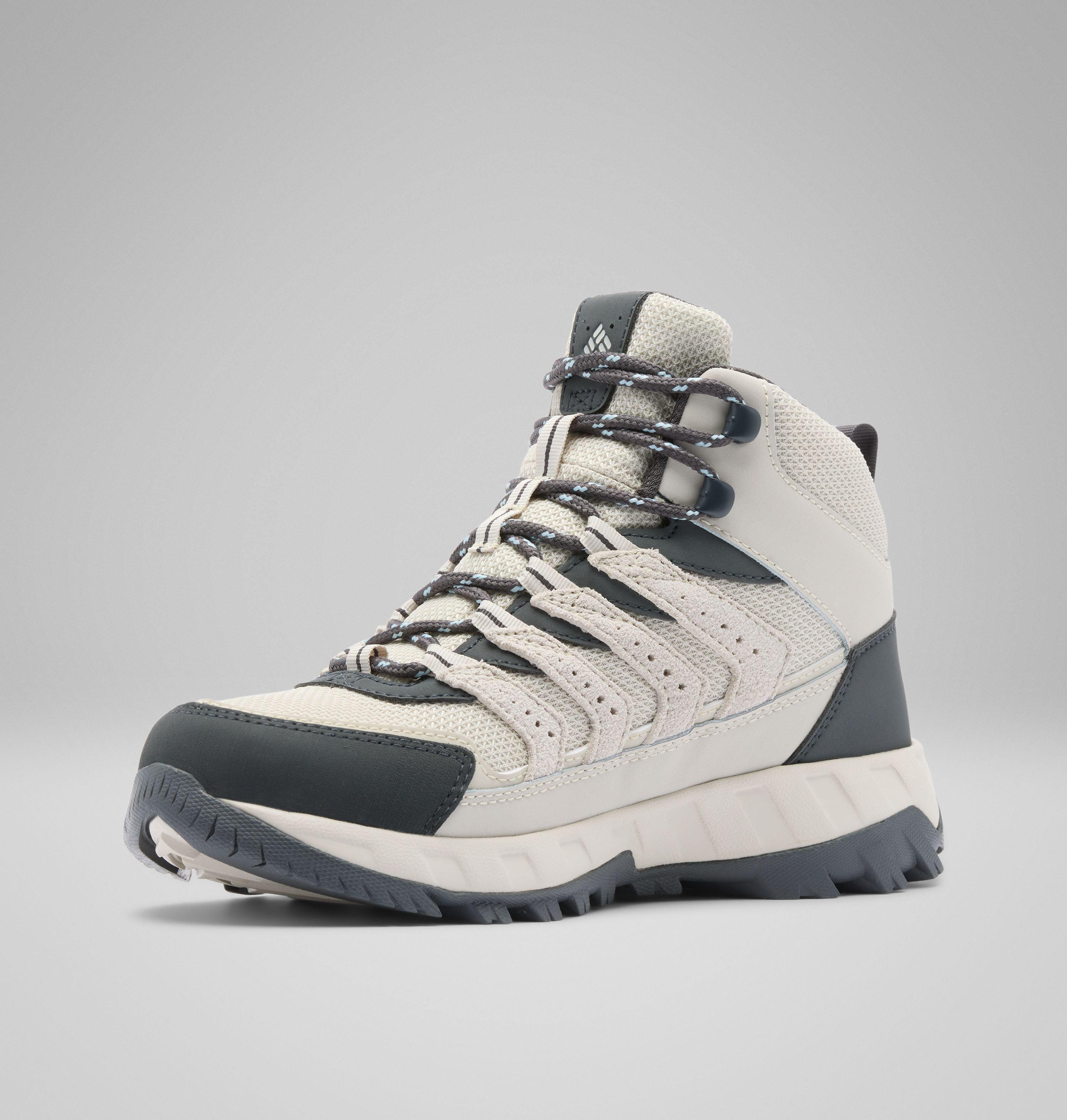 Women's Strata Trail Mid Waterproof Shoe - Wide 7