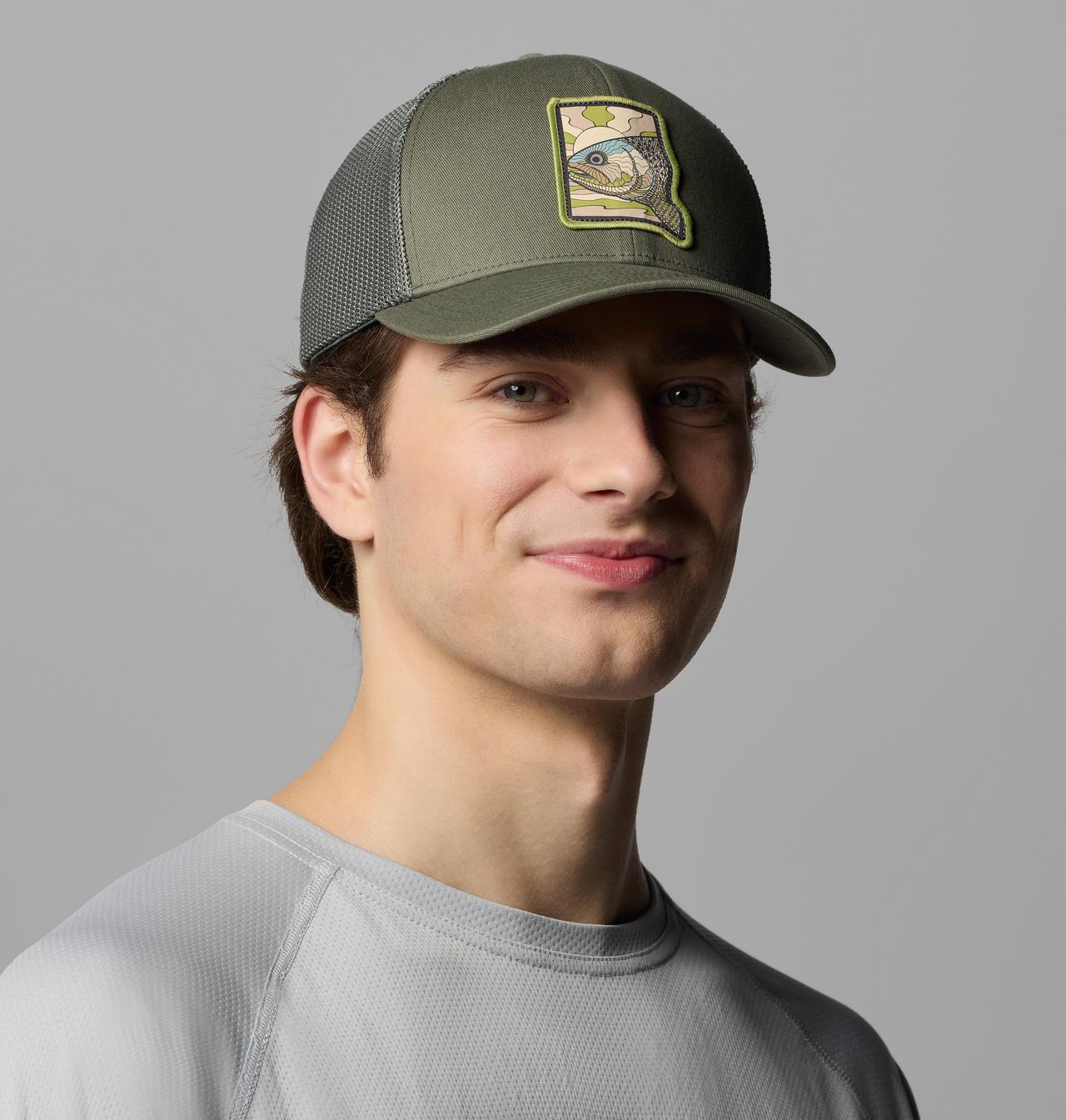 { "modelCode": "3323", "variantUPC": "195982103112" } 3