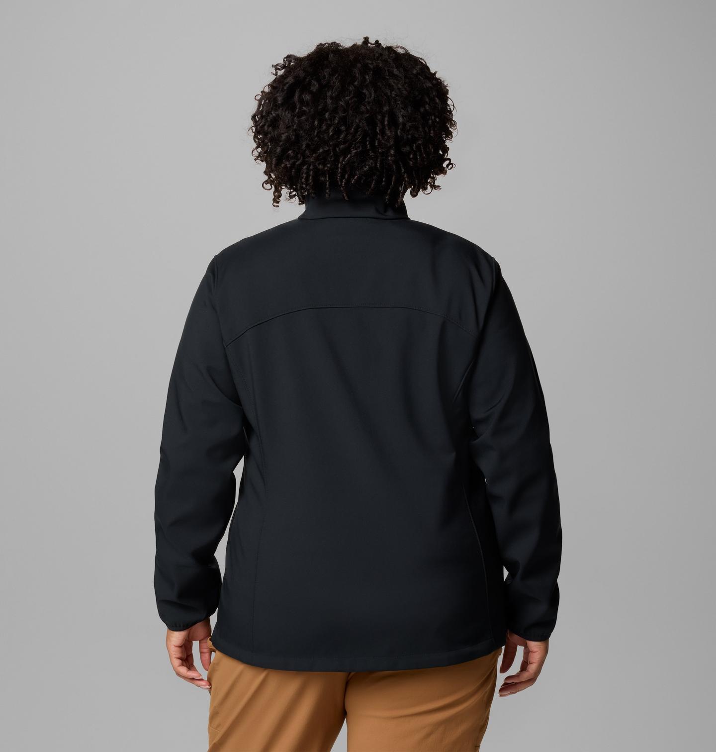 Женская куртка Columbia Kruser Ridge III Softshell Jacket - Plus Size, цвет: Чёрный — фото 2