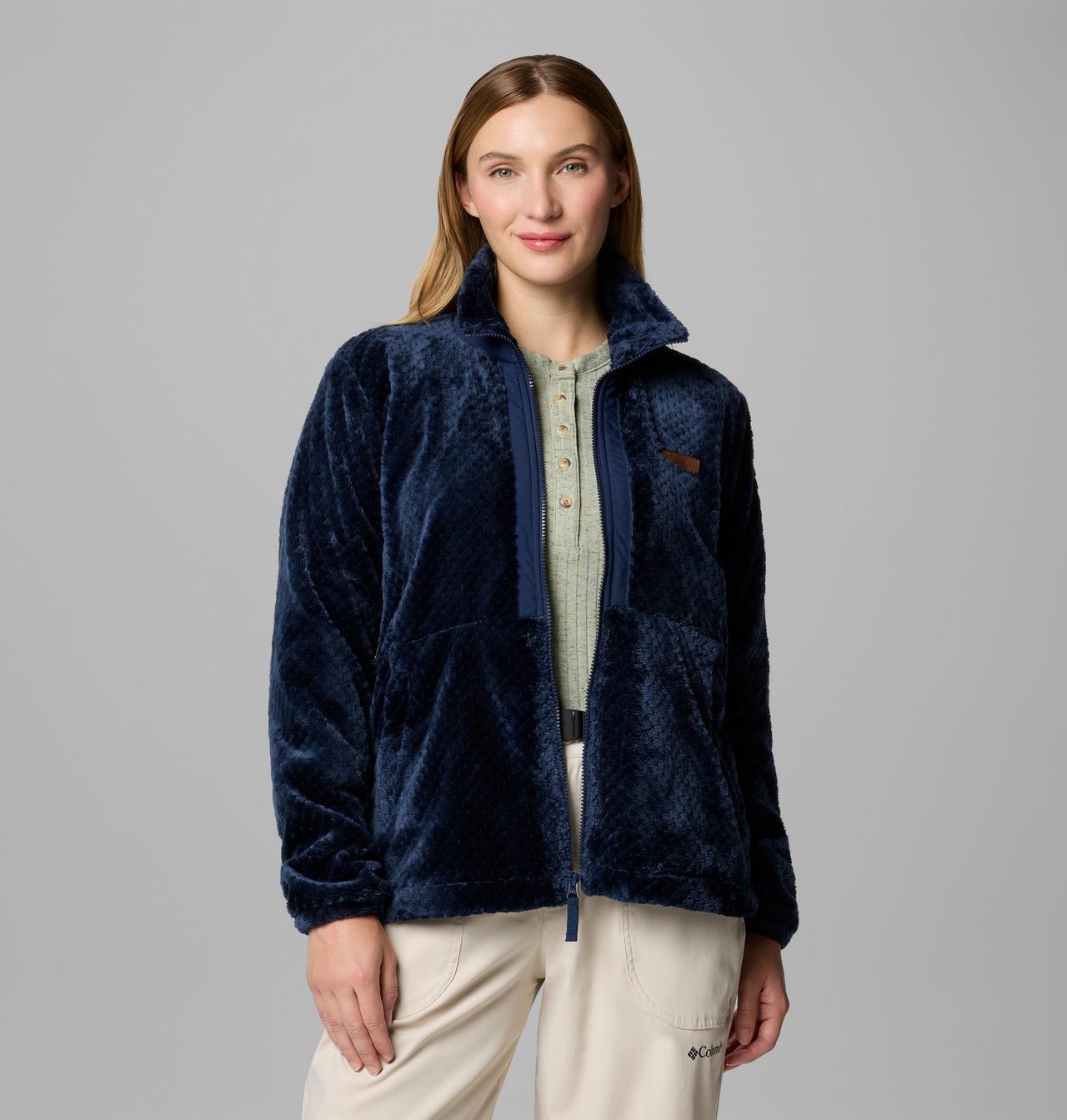 { "modelCode": "1570", "variantUPC": "195981379051" } 1