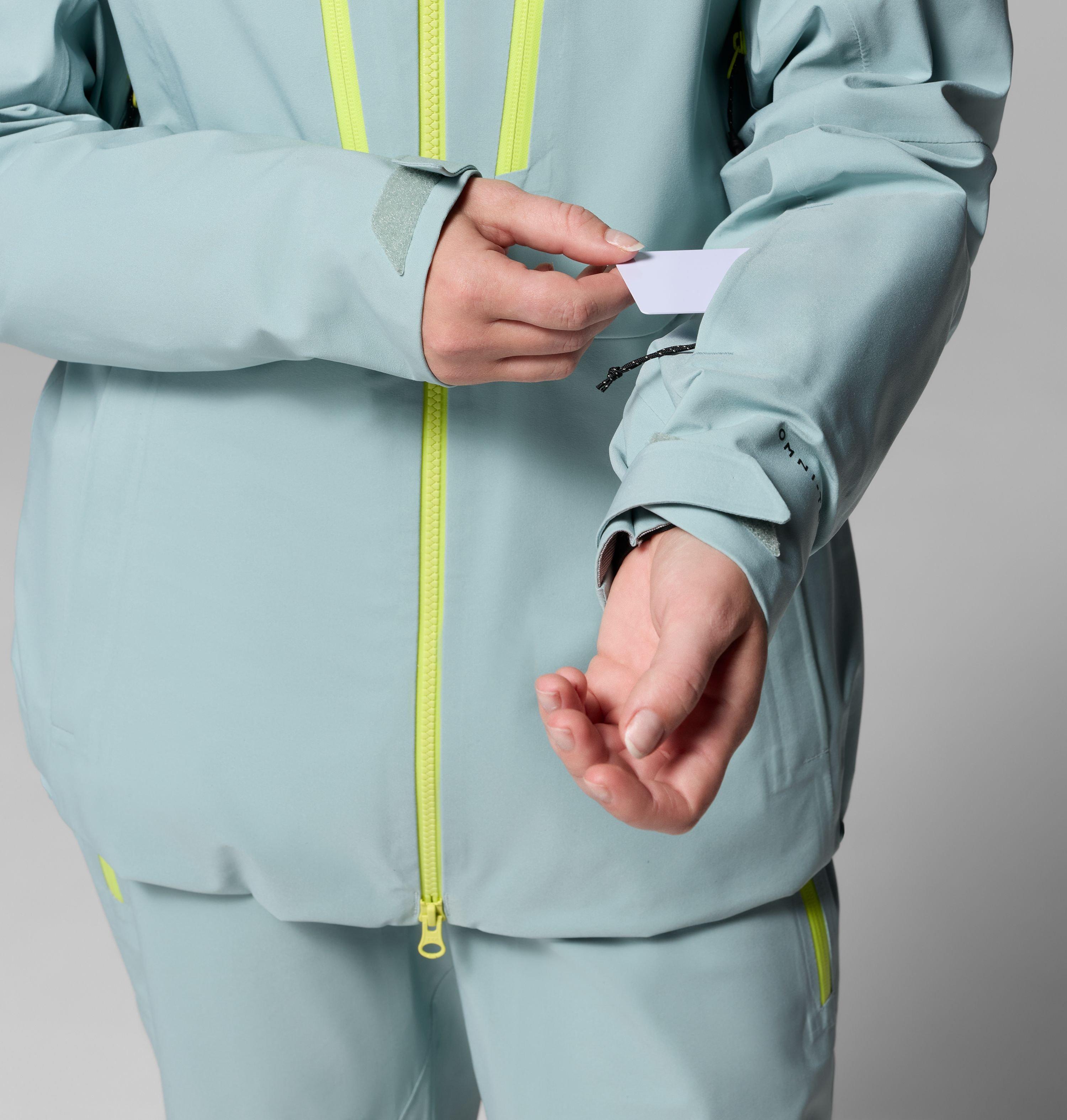 Women's Platinum Peak II 3L Shell Jacket 9