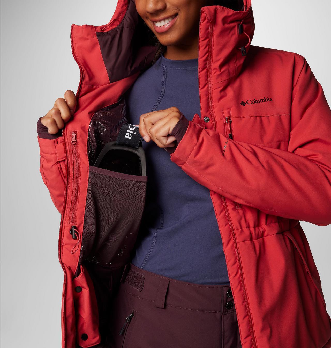 Women's Powdered Peak™ Insulated Jacket 7
