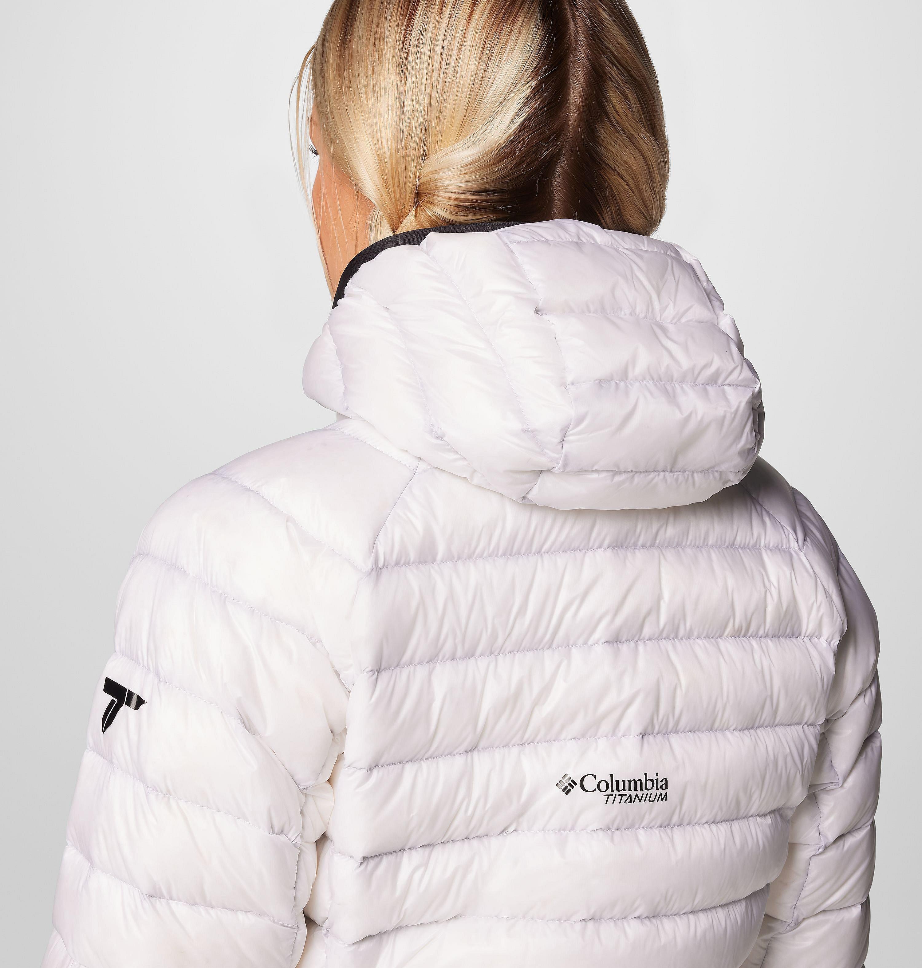 Women's Arctic Crest Down Hooded Jacket 9