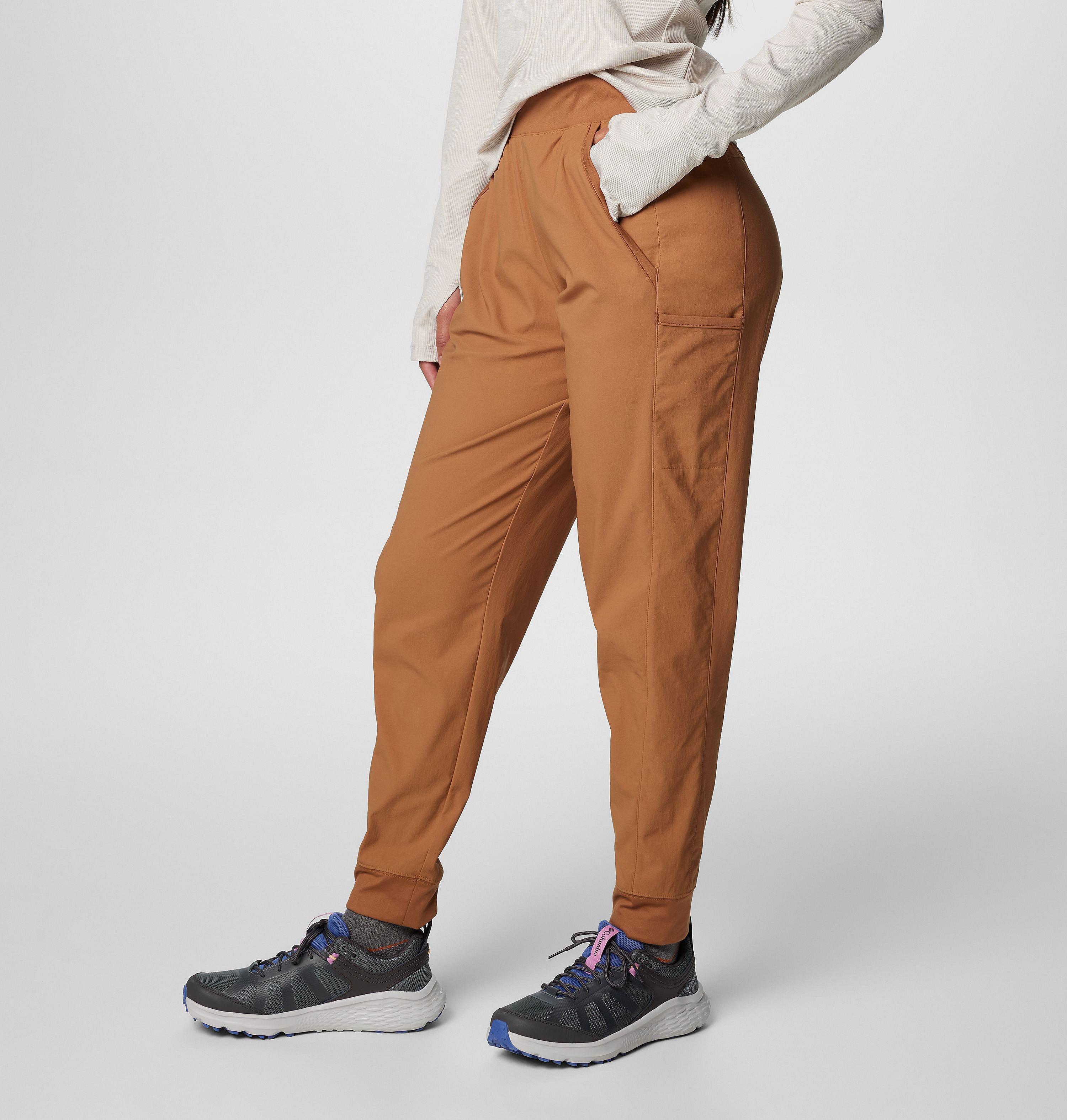 Women's Leslie Falls Joggers II | 224 | M | R 4