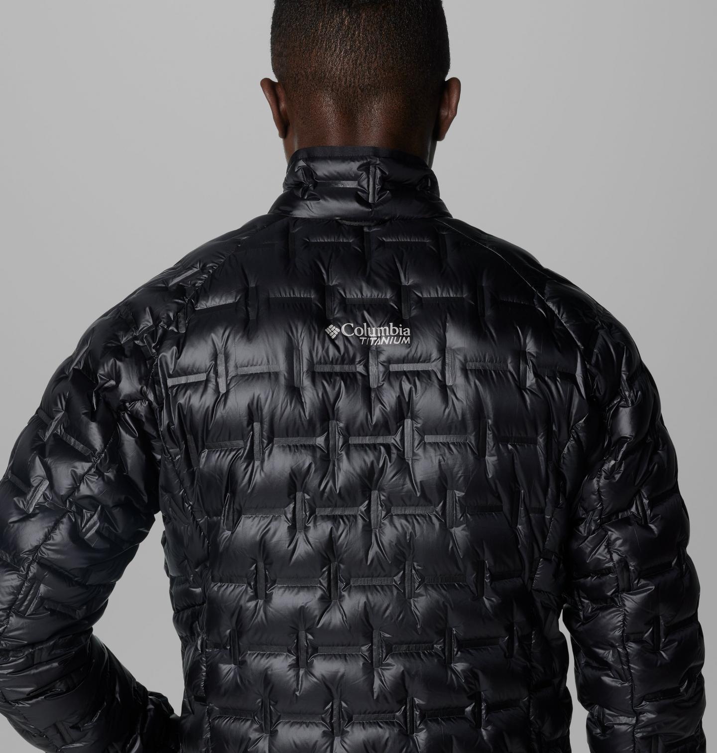 Мужская куртка Columbia Alpine Crux III Down Jacket, цвет: Чёрный — фото 4