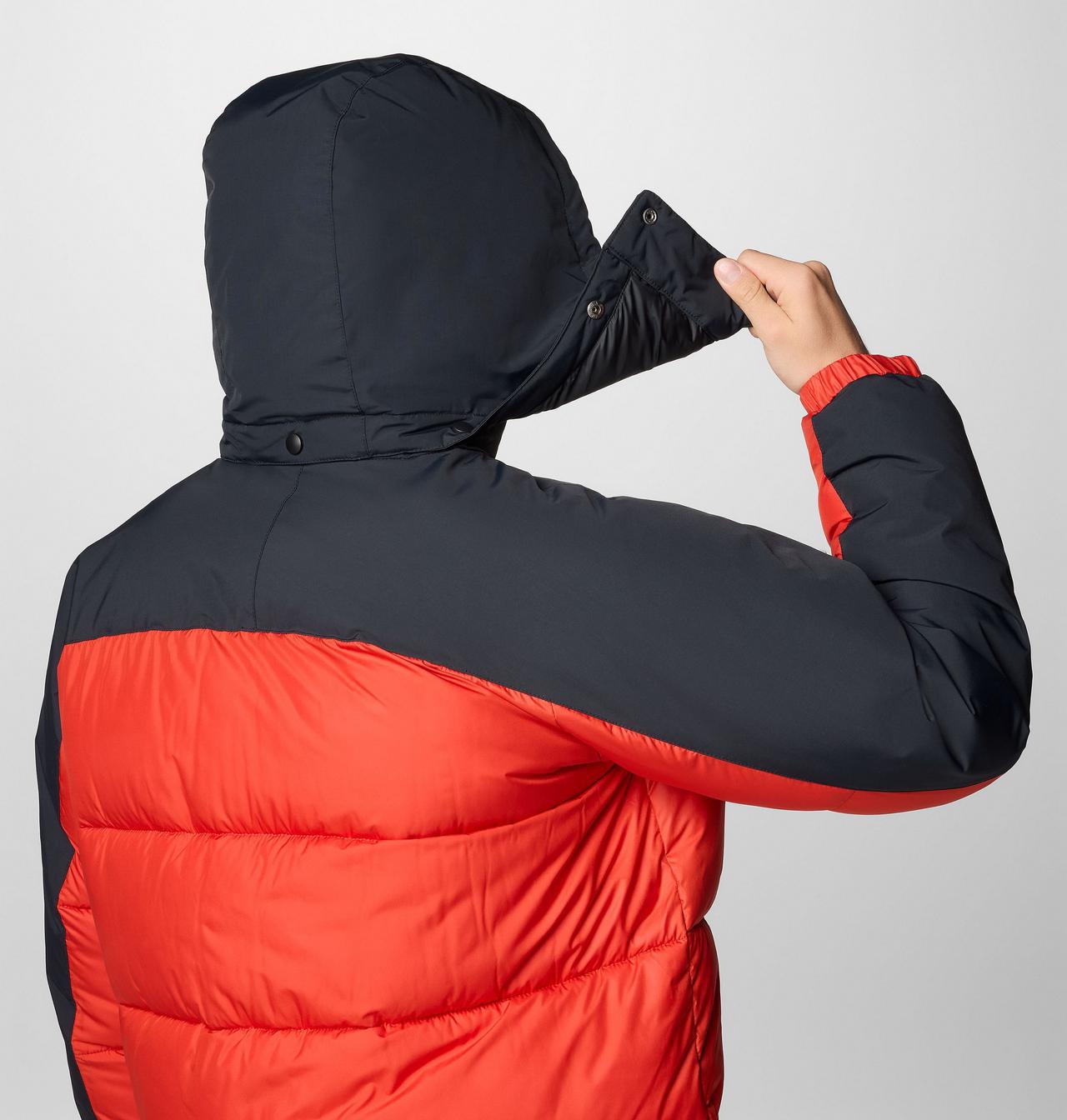 Men's Snowqualmie™ II Jacket 8