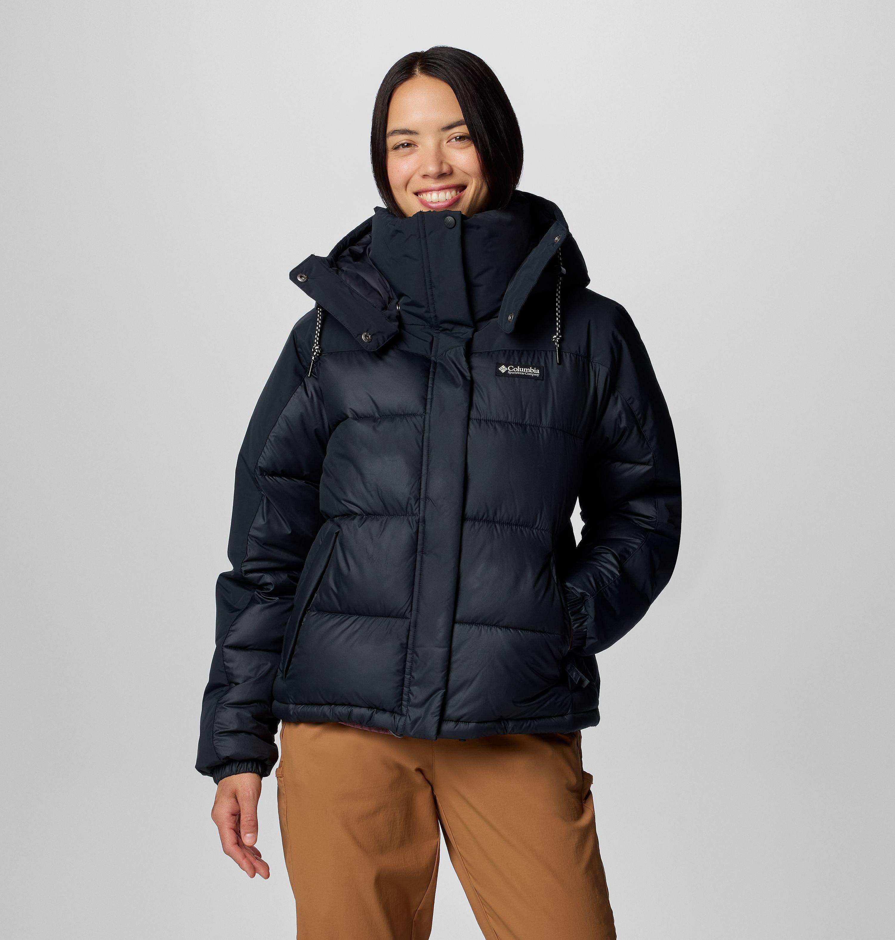 Women's Snowqualmie II Jacket 1