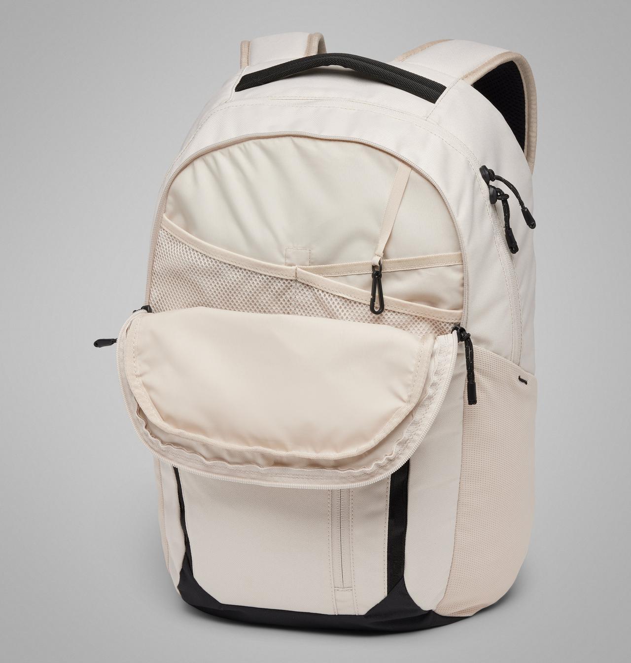 Atlas Explorer™ II 26L Backpack 4