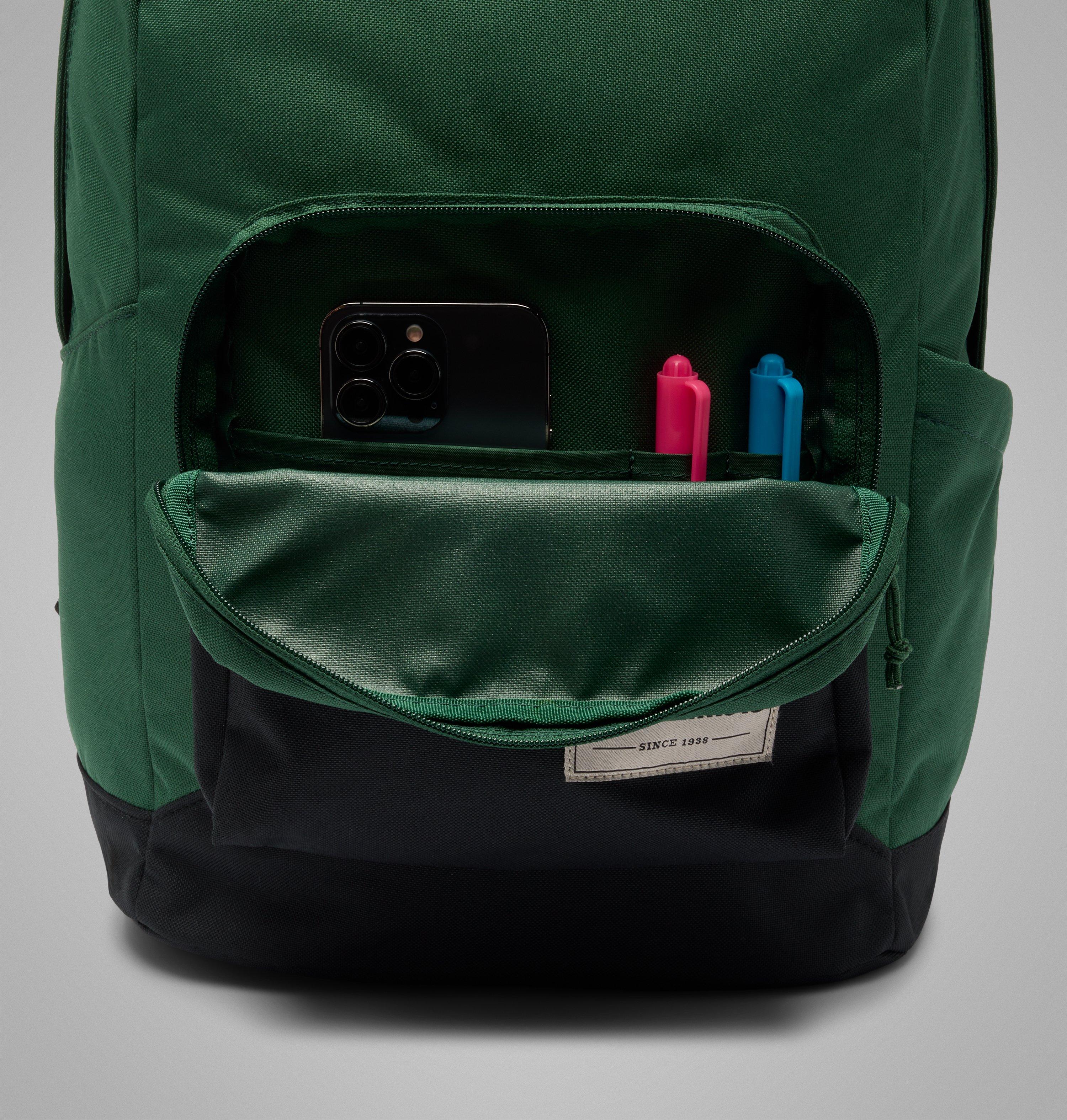 Zigzag™ II 22L Backpack | 375 | O/S 8