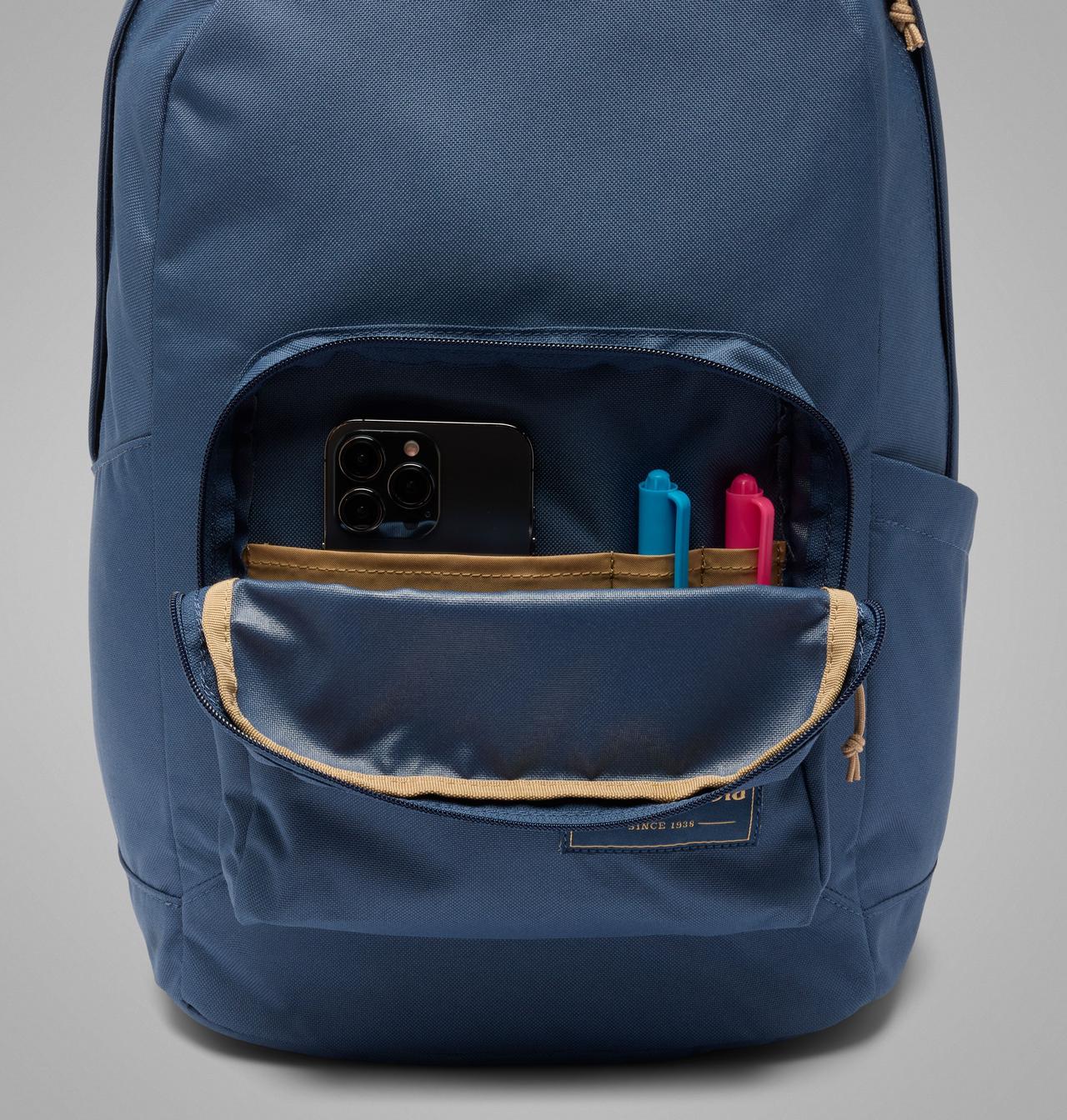 Zigzag™ II 22L Backpack 8