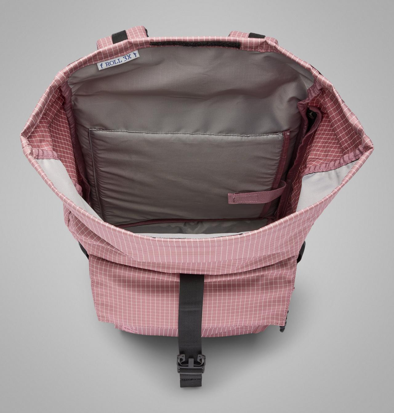 Convey™ III 27L Backpack 11