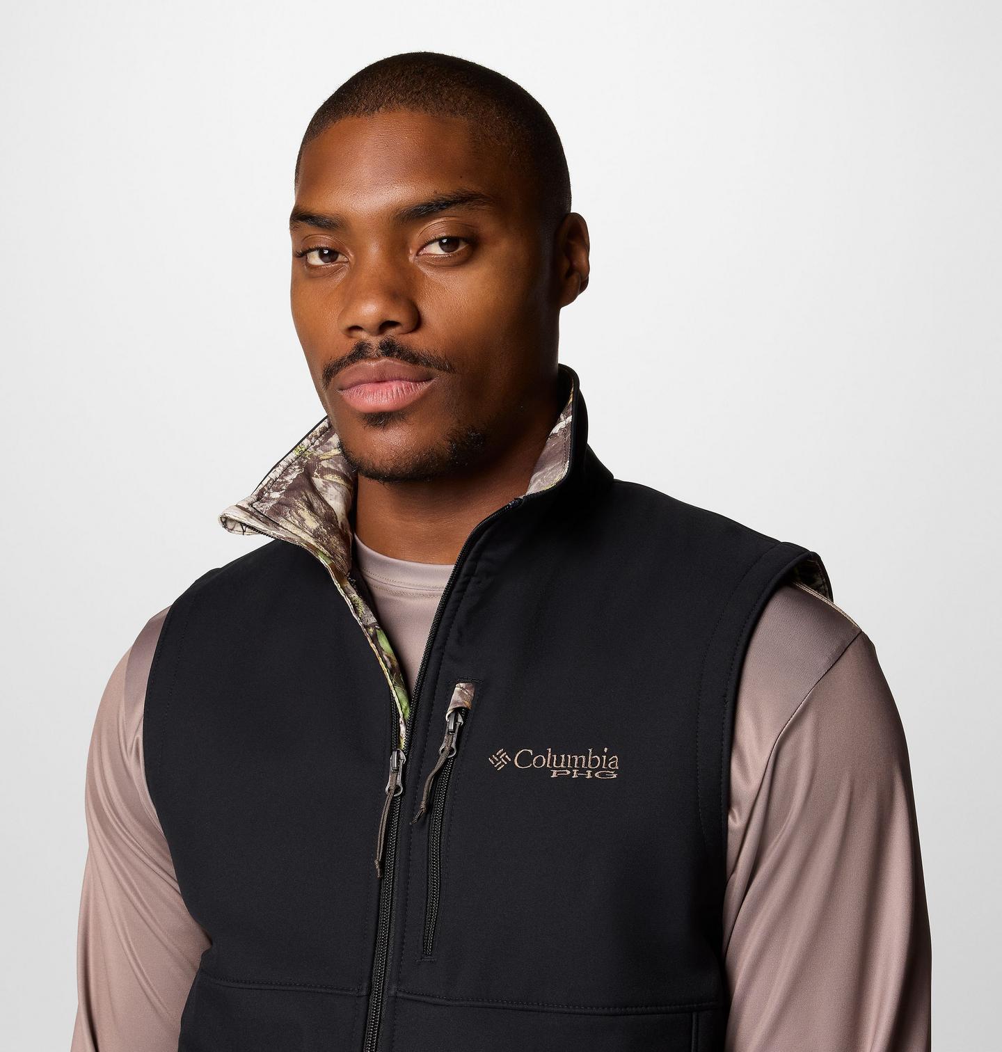 Мужской жилет Columbia PHG Ascender II Softshell Vest, цвет: Чёрный / Камуфляж — фото 4