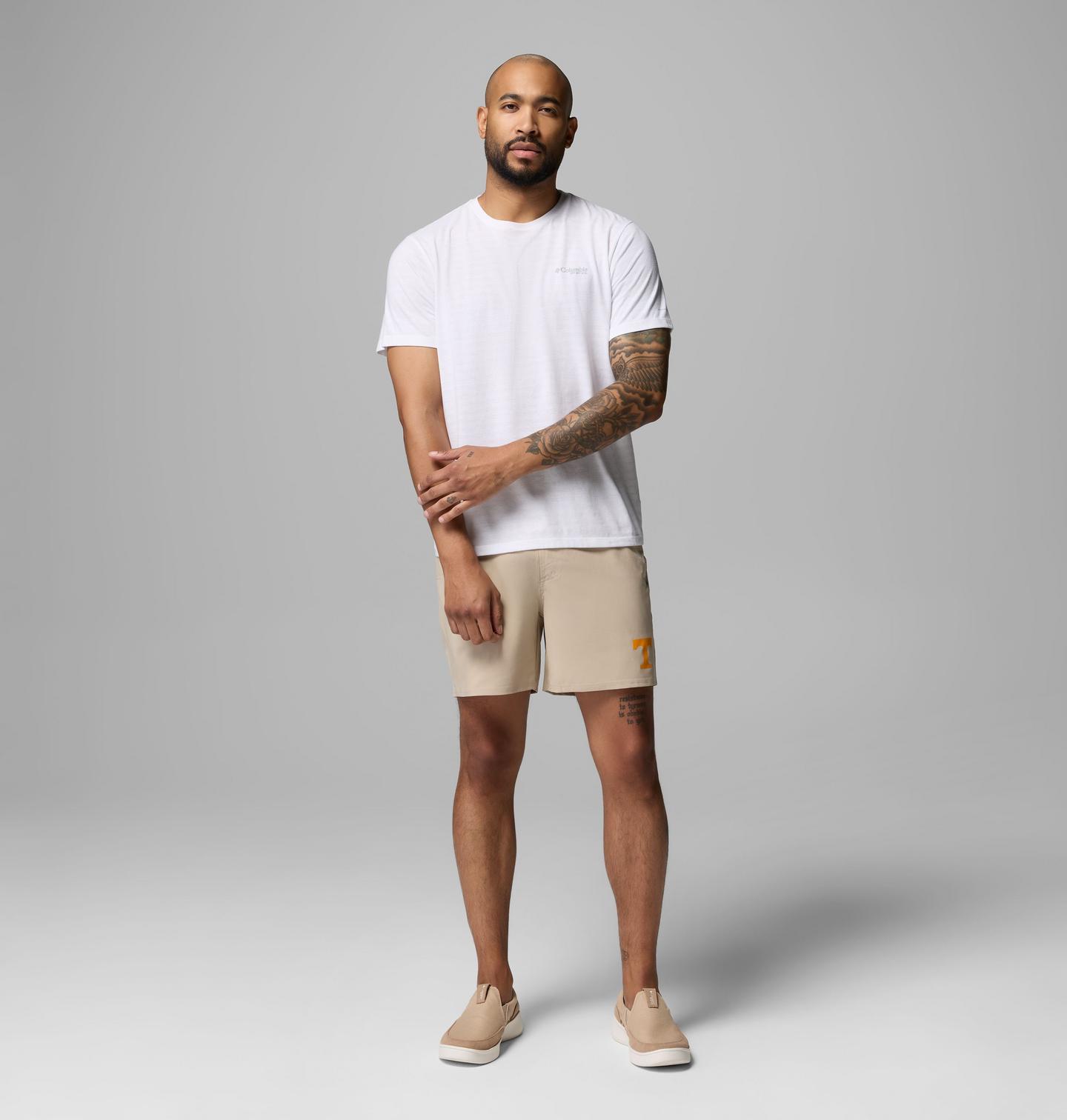 Мужские шорты Columbia Collegiate PFG Terminal Roamer Stretch Shorts - Tennessee, цвет: Серо-бежевый — фото 2