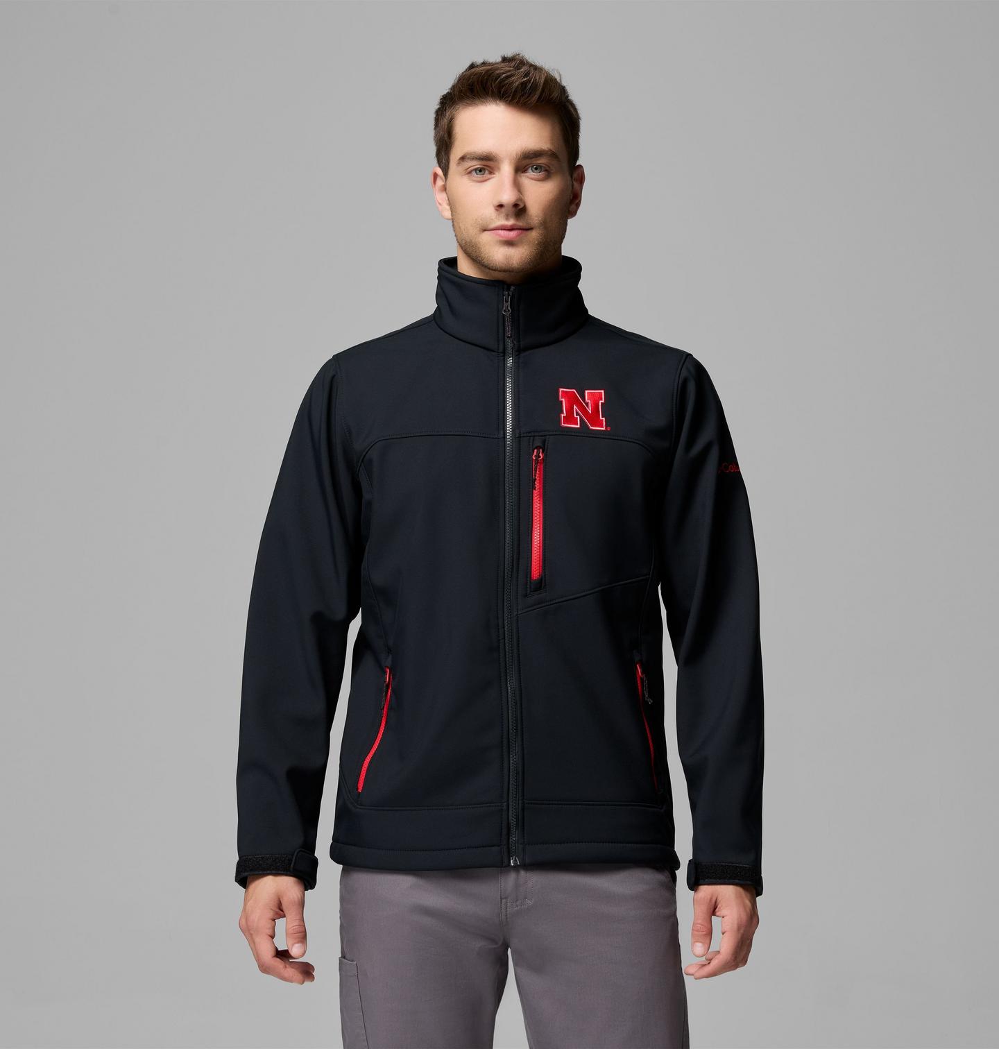 Мужские куртки Columbia Collegiate Ascender III Softshell, цвет: Чёрный, вариант 1 — фото 1