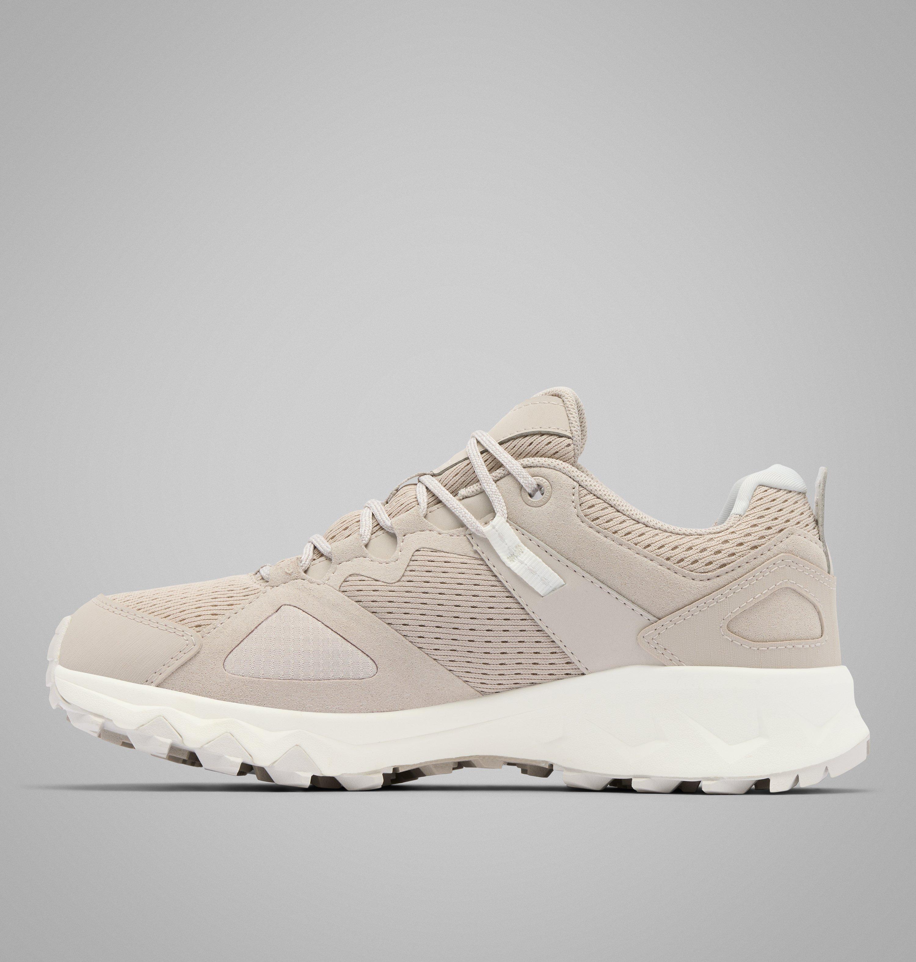 Women's Peakfreak Hera OutDry Shoe 6