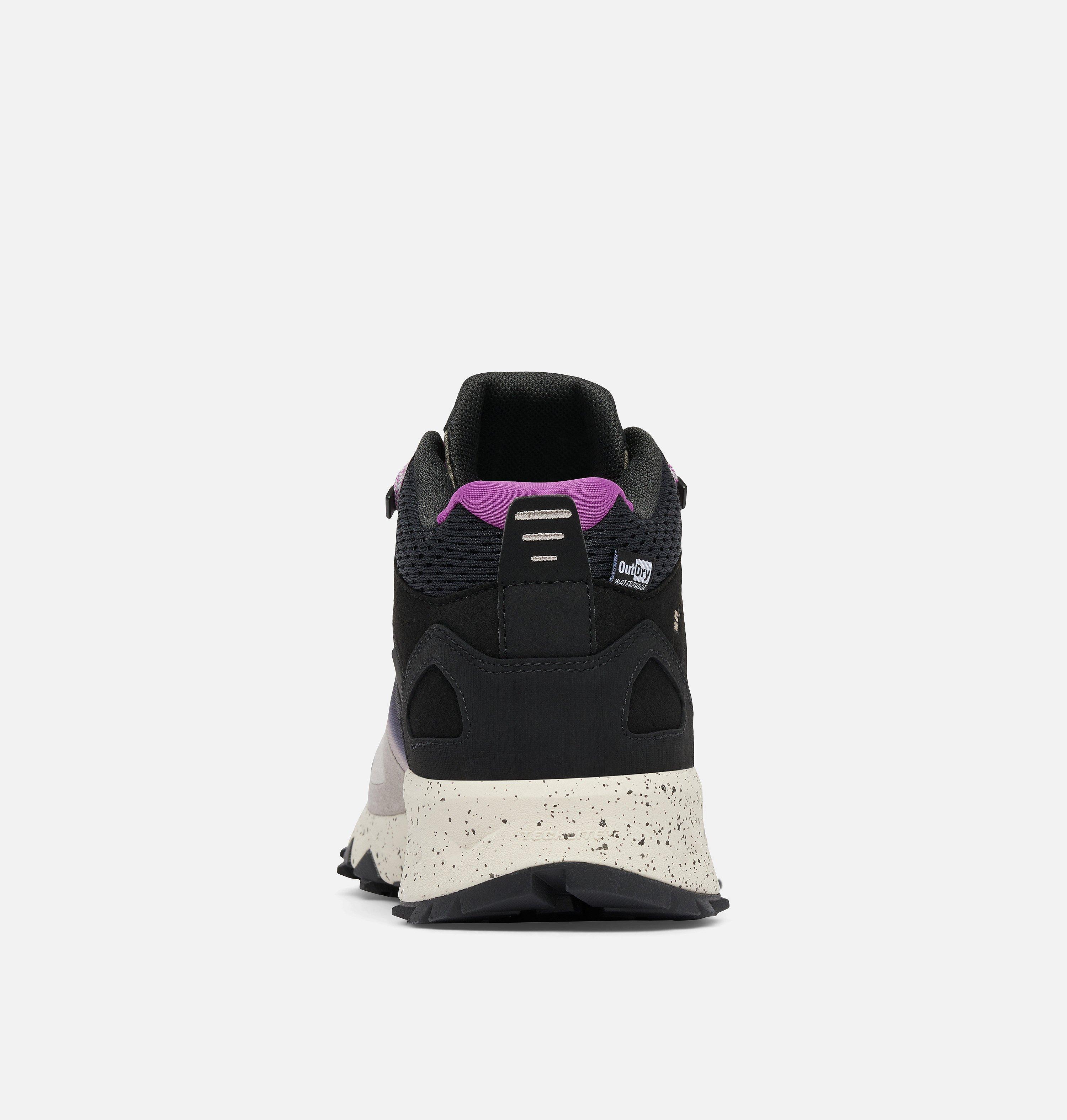 Women's Peakfreak Hera Mid OutDry Shoe 2