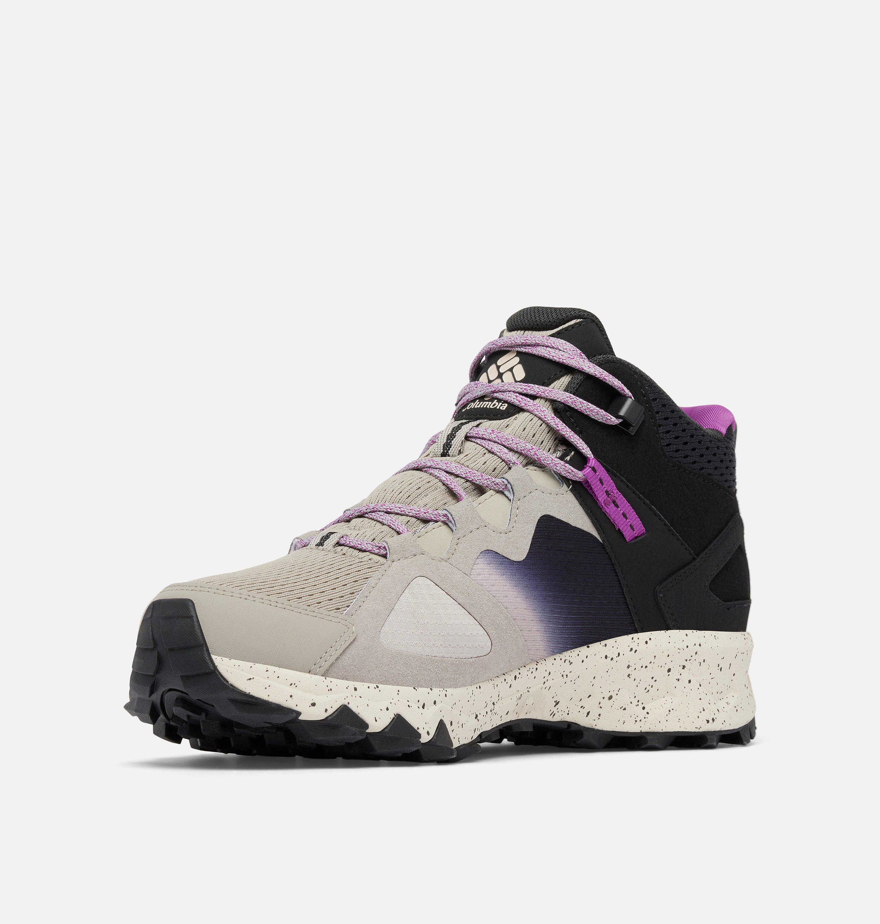 Women's Peakfreak Hera Mid OutDry Shoe 7