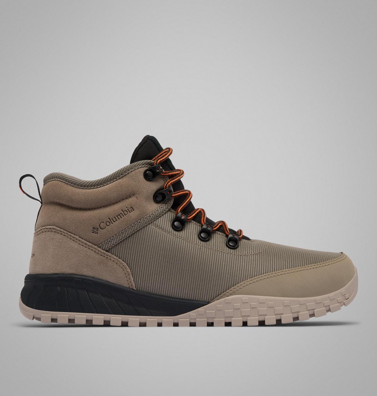 Columbia Sportwear Navy, Orange & Olive “Fairbanks” Waterproof Boots w/Omni-Heat Buy Columbia Fairbanks II Omni-Heat Waterproof from £58.99  main image 4