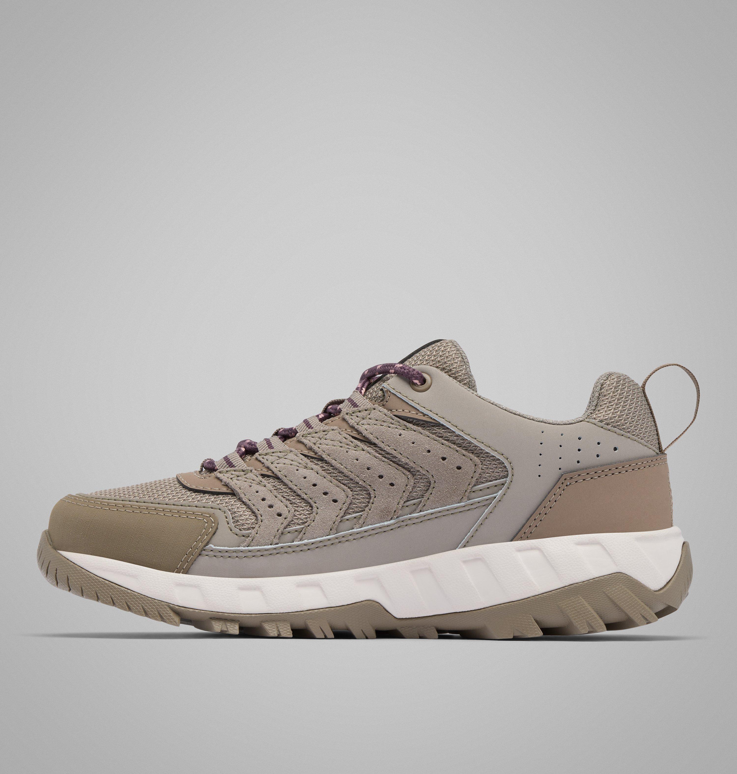 Women's Strata Trail Low Shoe 6
