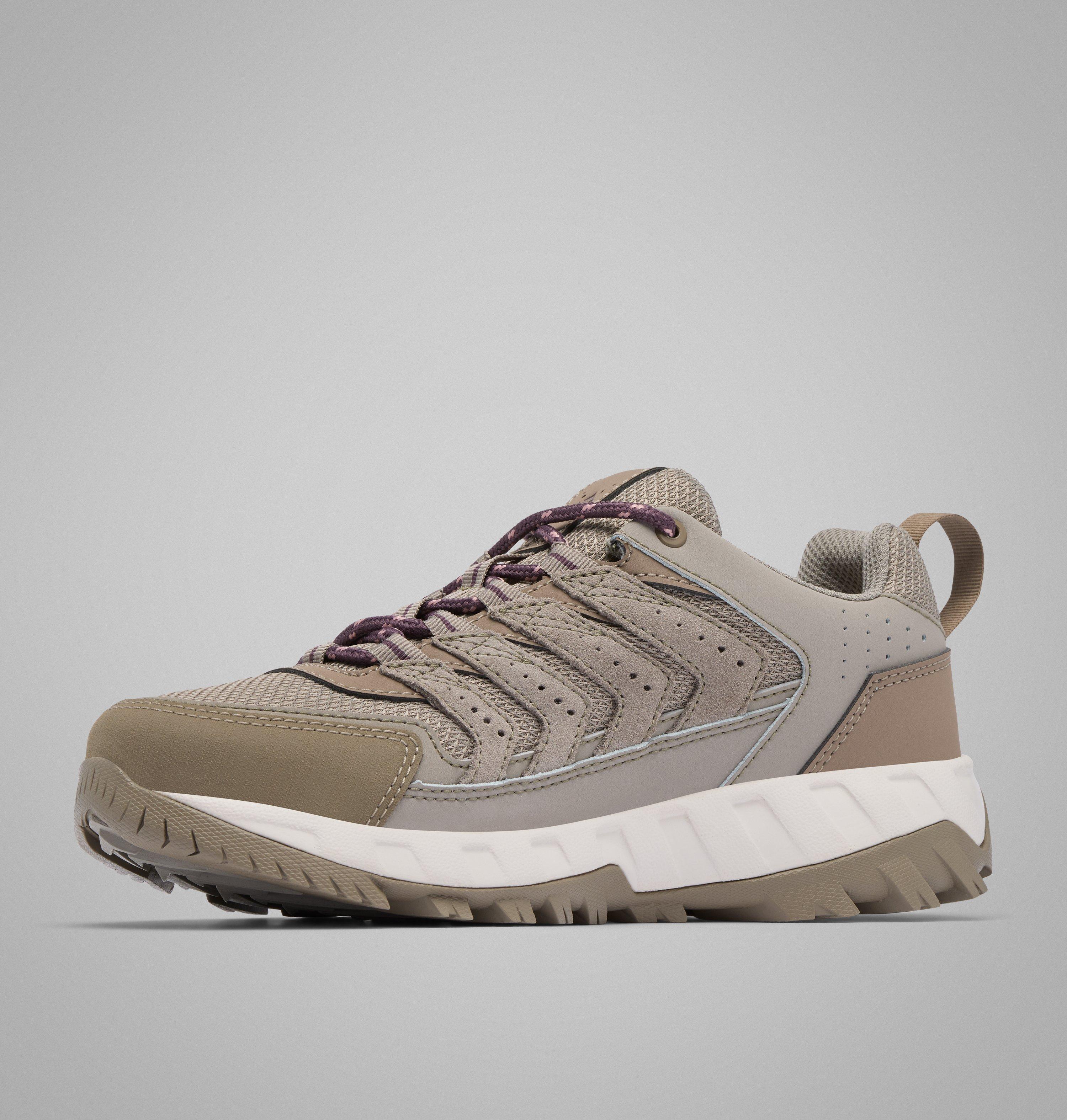 Women's Strata Trail Low Shoe - Wide 7
