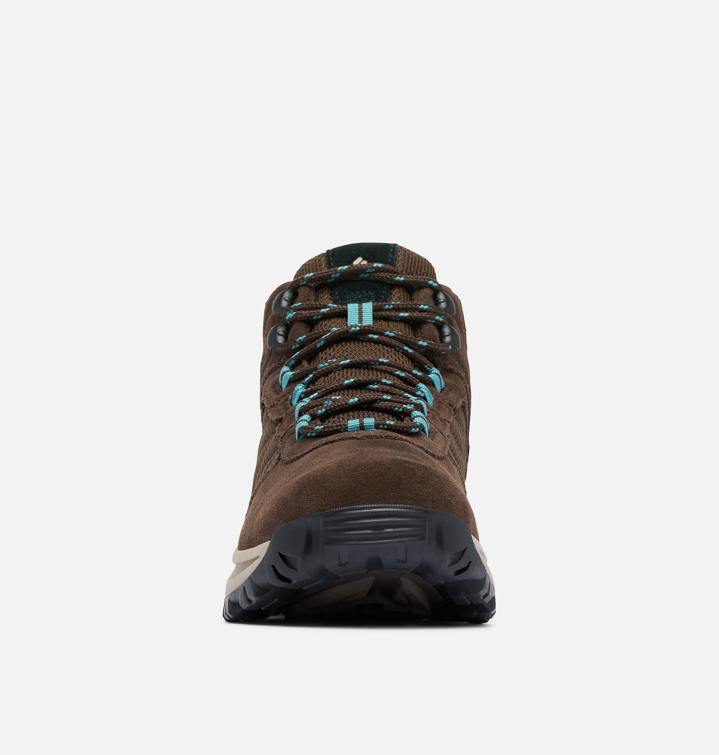 Women's Transverse Suede Shoe - Wide 8