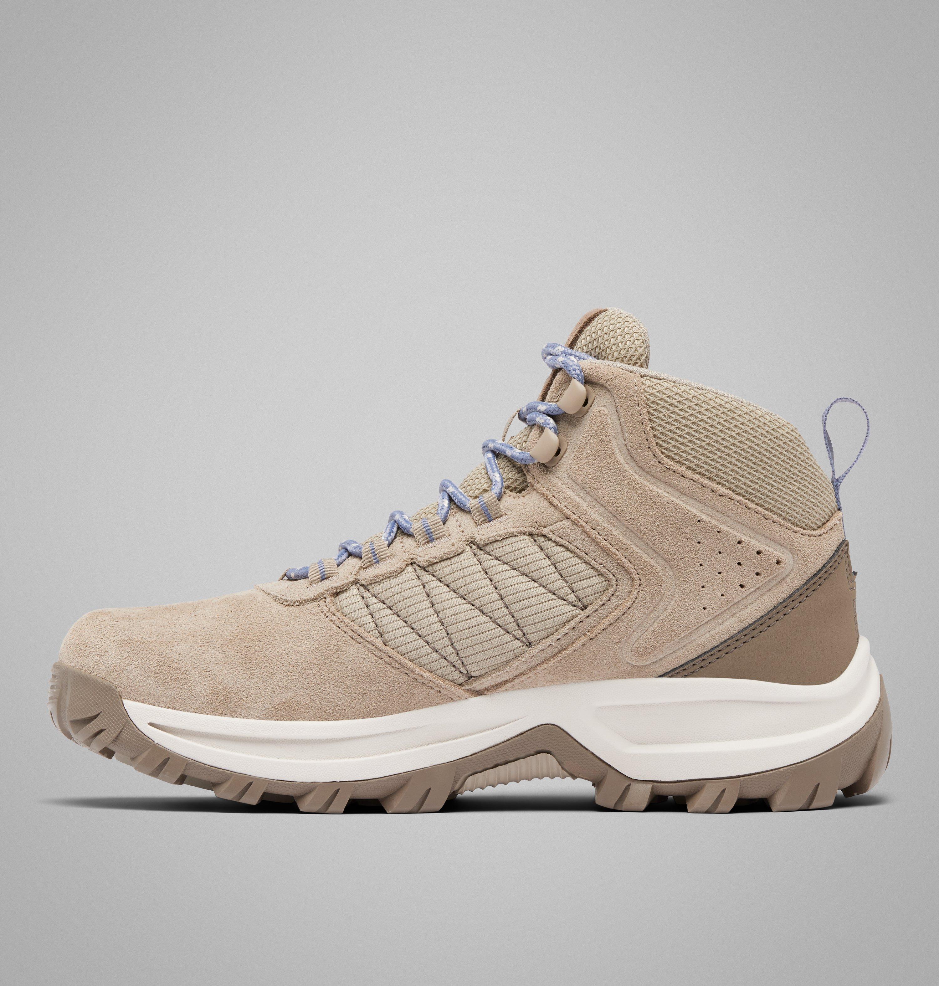 Women's Transverse Suede Shoe - Wide 6