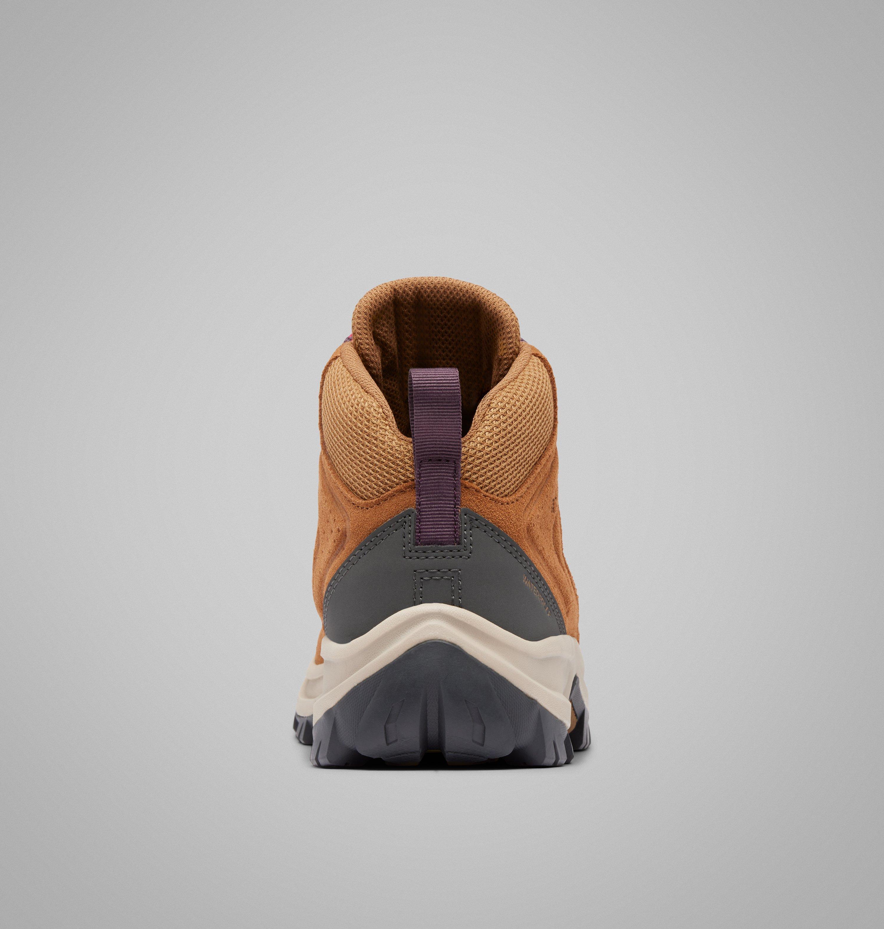 Women's Transverse Suede Shoe - Wide | 286 | 6.5 2