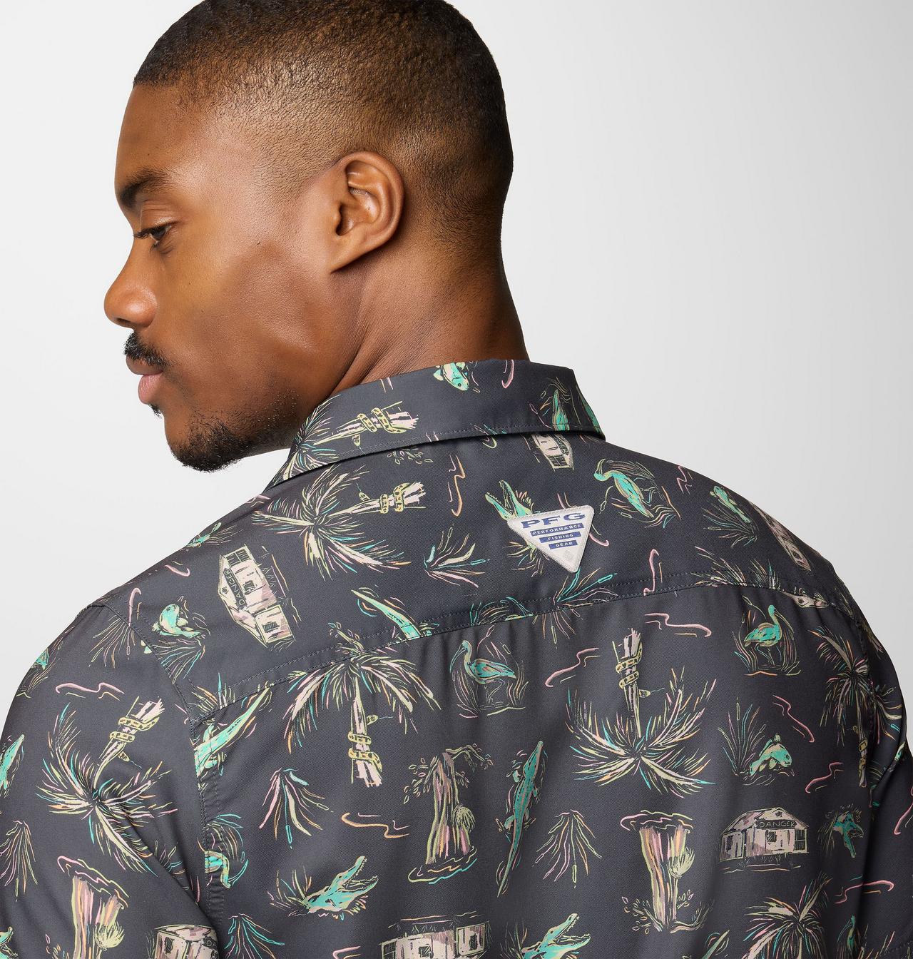 Men's PFG Uncharted™ Printed Short Sleeve Shirt - Tall 6