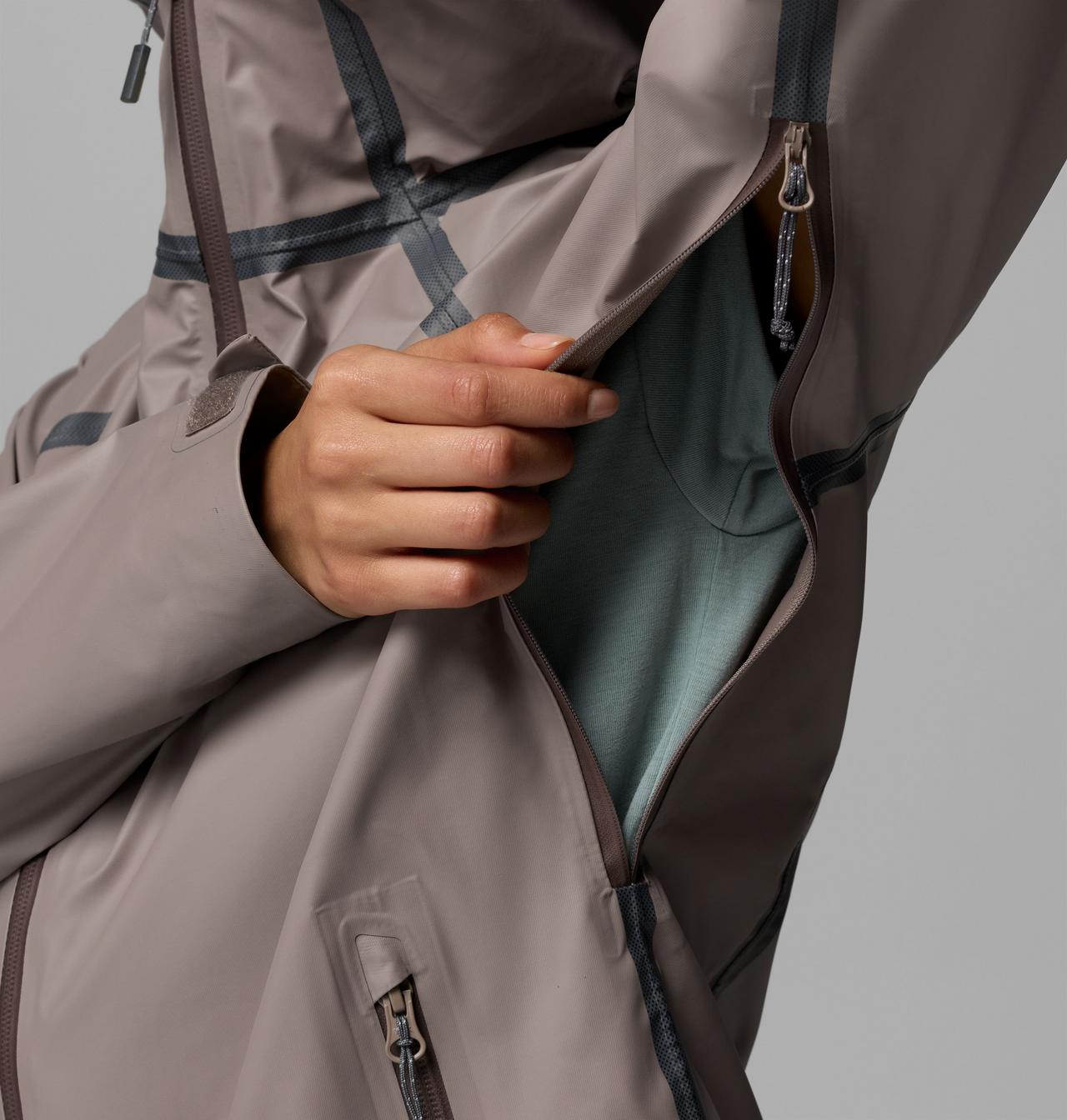 Women's Reign No Shine™ Jacket 8