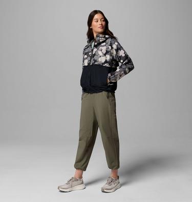 Women's Spire Valley Printed Hooded Windbreaker, Color: Black Ikatbloom Print, Black, image 2