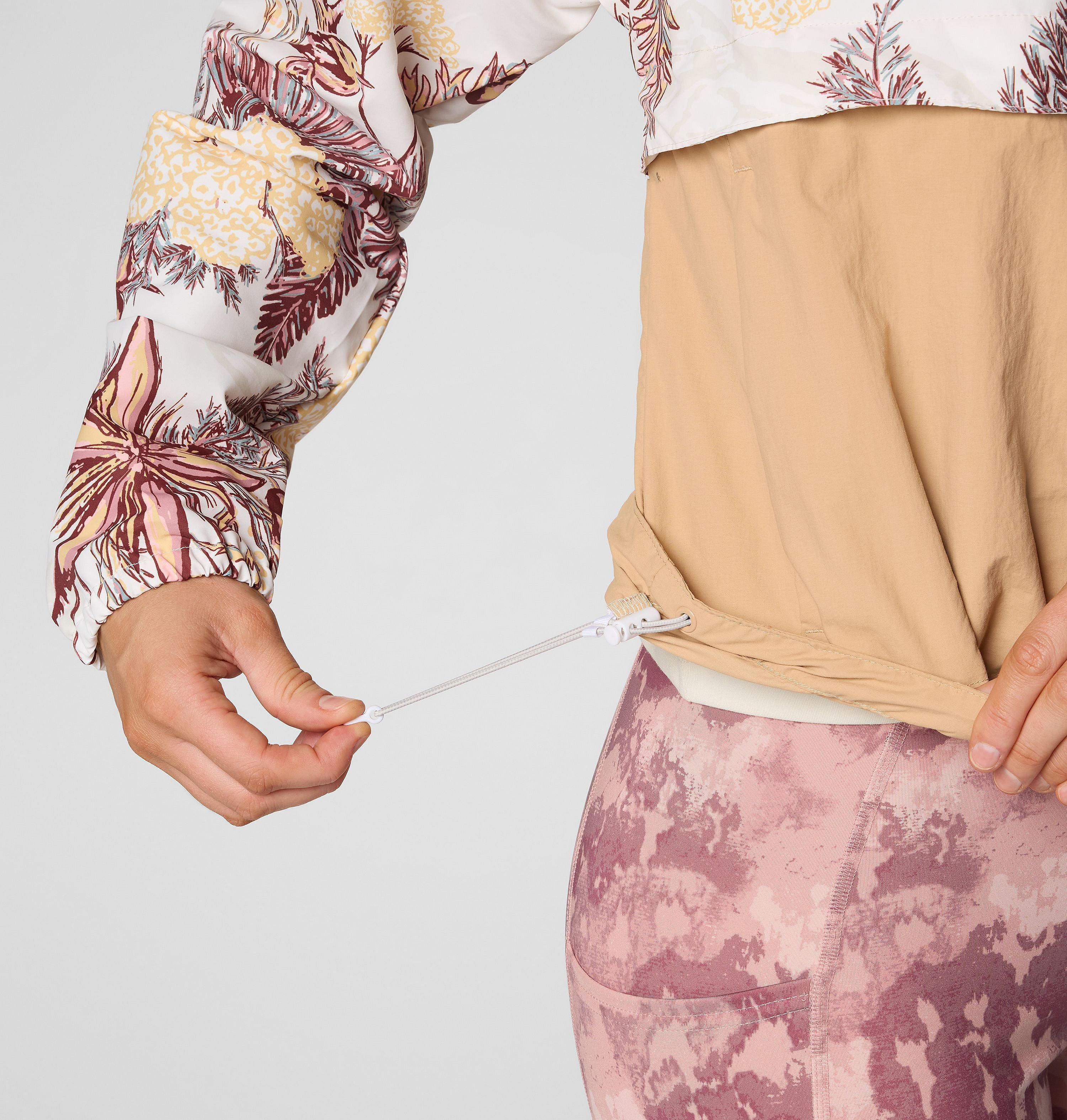 Women's Spire Valley Printed Windbreaker 6