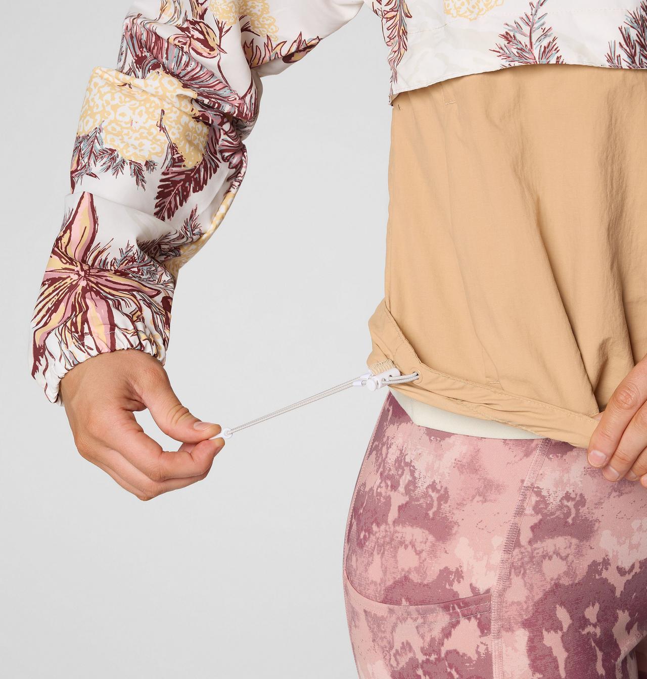 Women's Spire Valley™ Printed Windbreaker 6