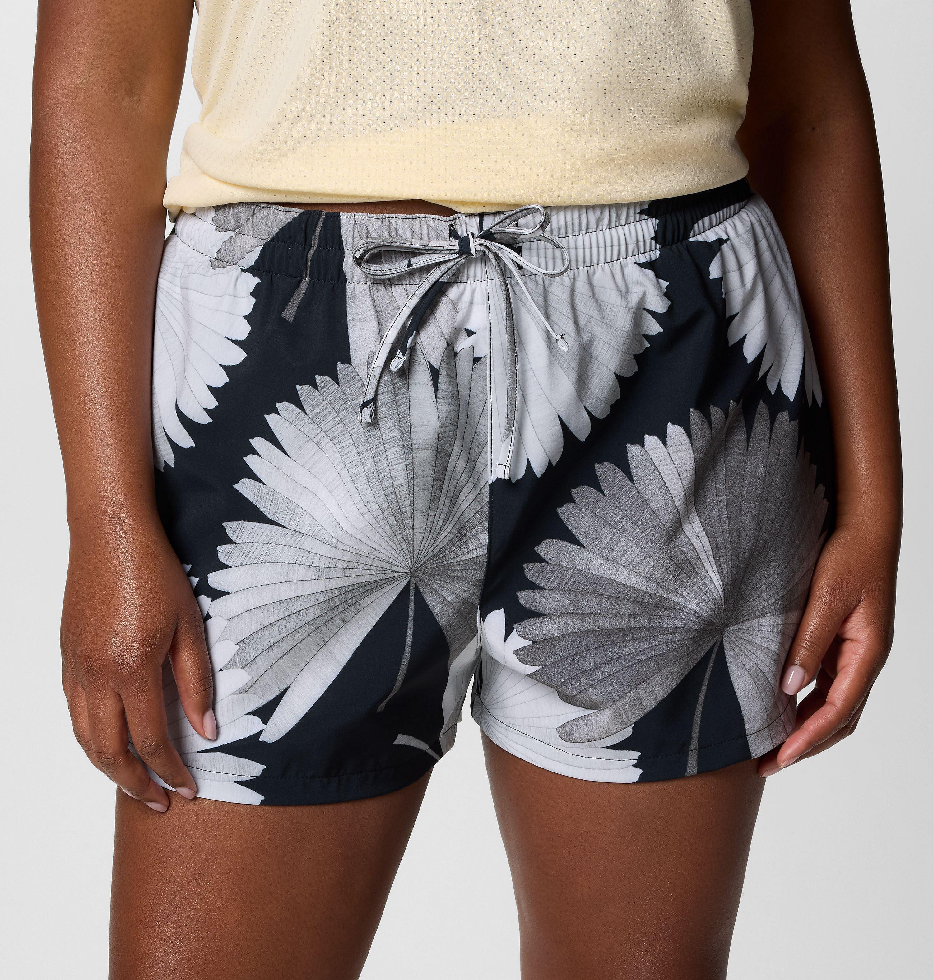 Women's Bogata Bay Print Shorts II - Plus Size 4