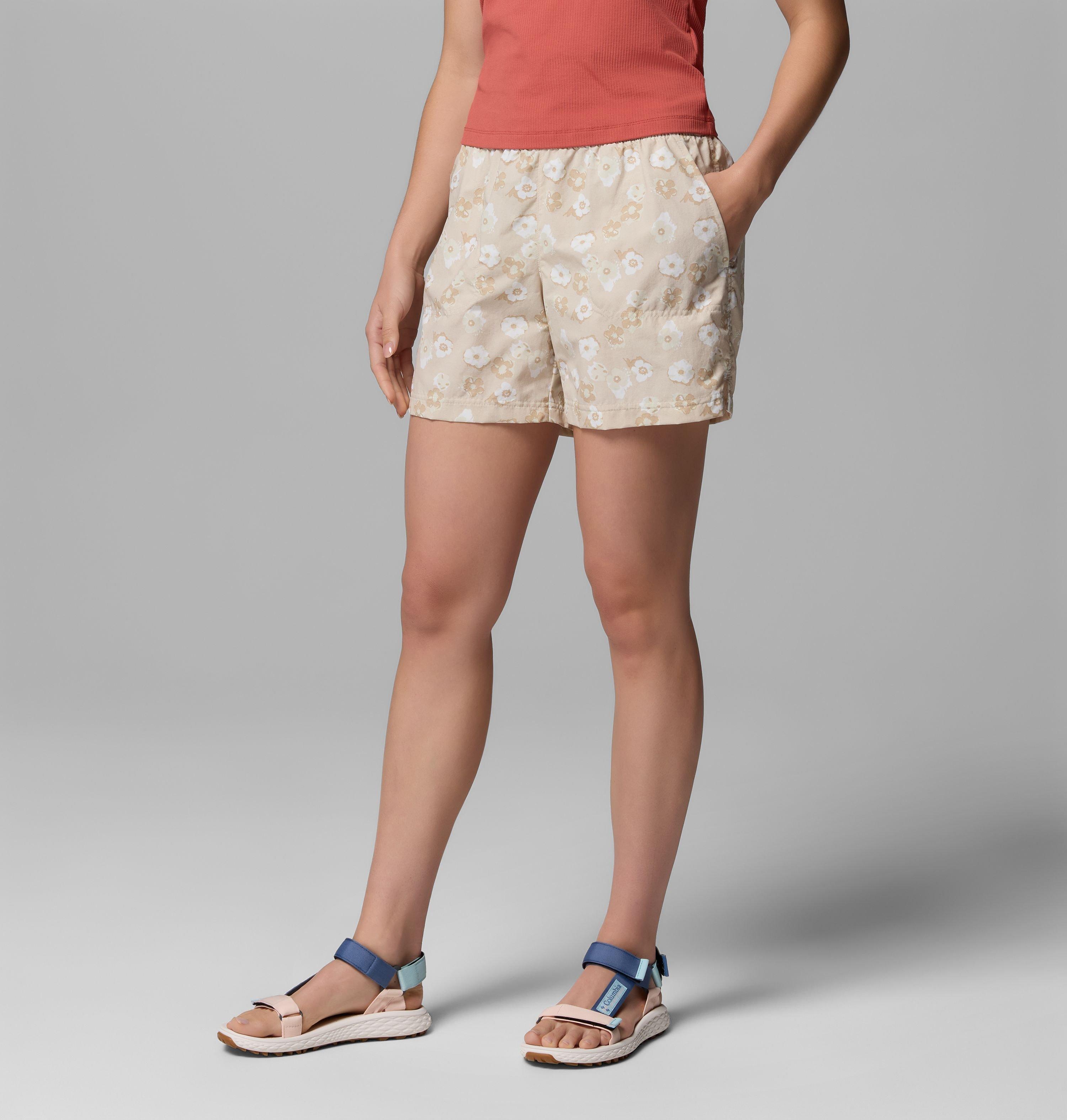 Women's Sandy River Printed Shorts III | 278 | M | 5 4