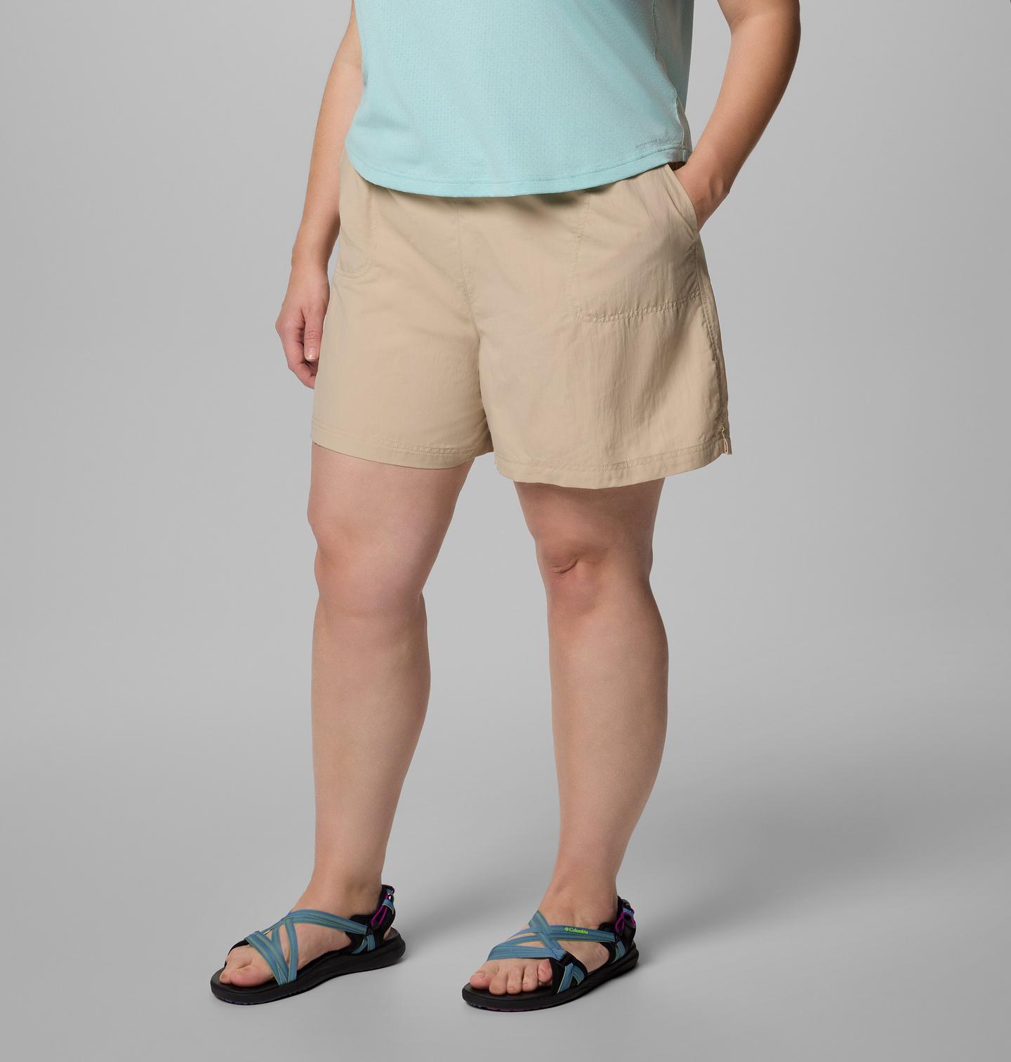 Женские шорты Columbia Sandy River Shorts II - Plus Size, цвет: Серо-бежевый — фото 3