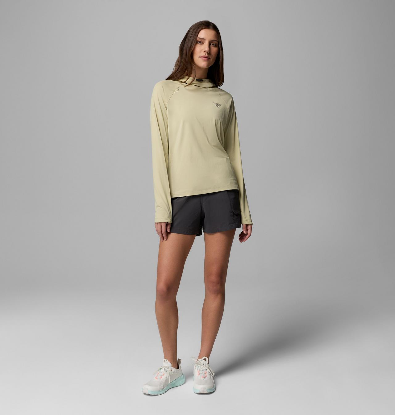Women's PFG Wild Cast Sun Hoodie 2
