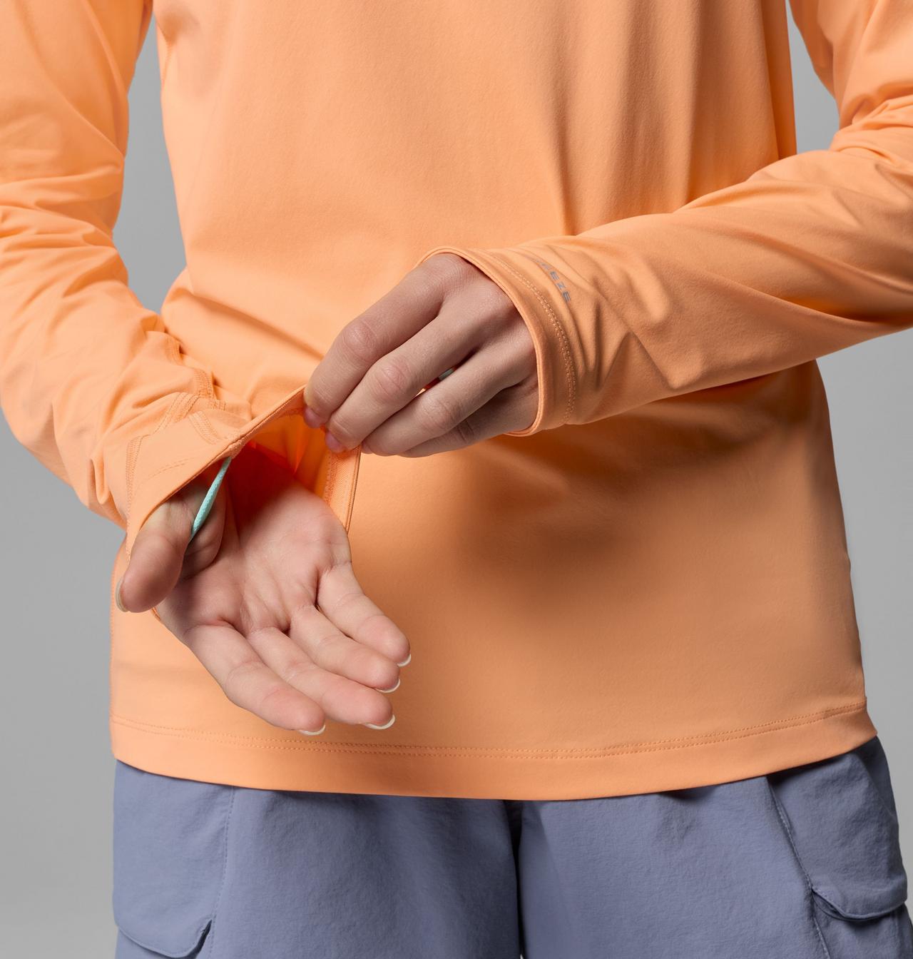 Women's PFG Wild Cast™ Sun Hoodie 6