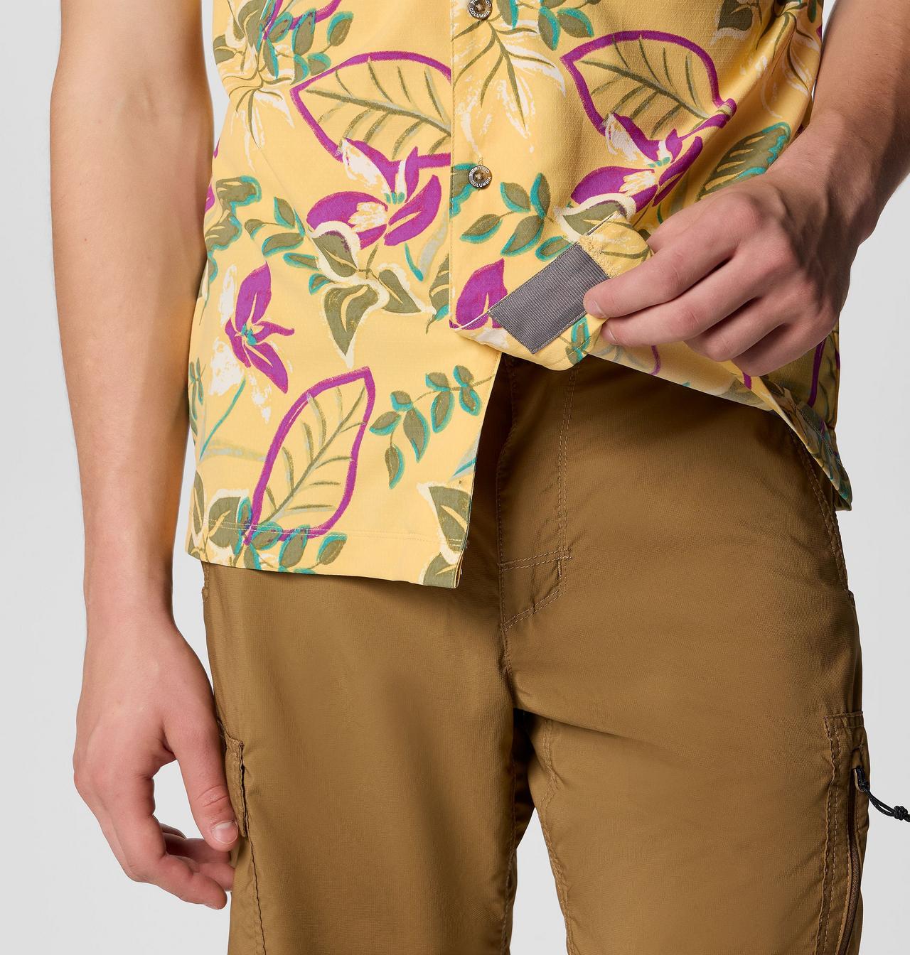 Men's Tech Trail™ Utility Printed Woven Short Sleeve Shirt | 715 | S 8