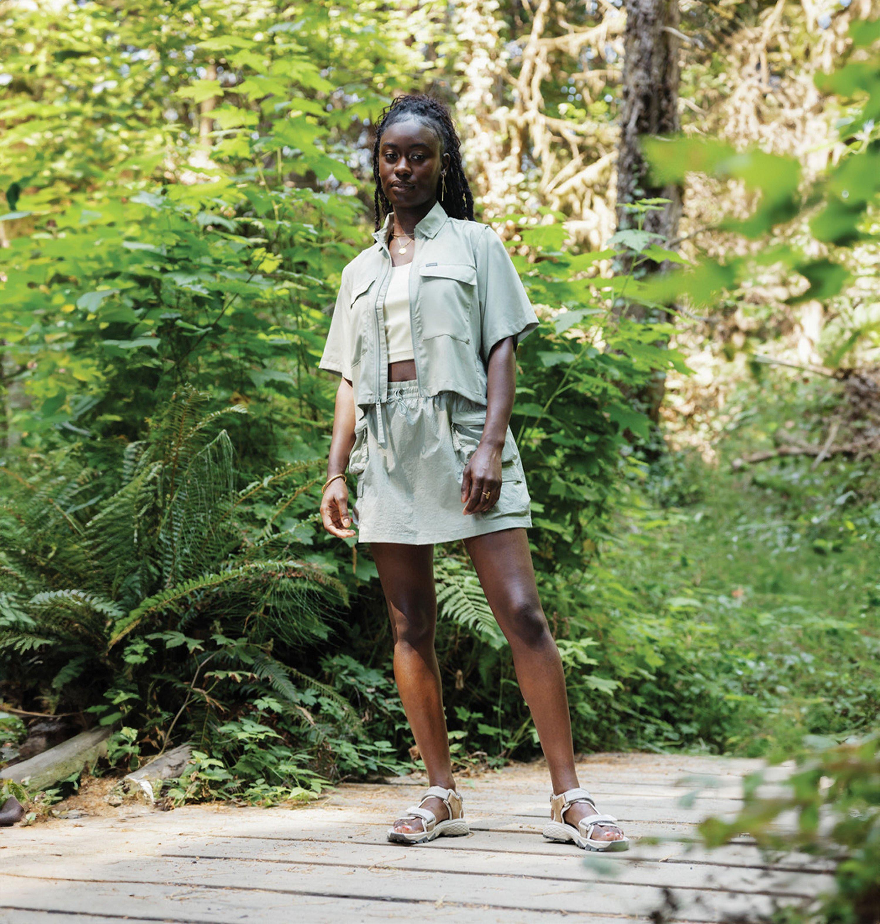 Femme Chemise utilitaire à manches courtes Elevated View 7