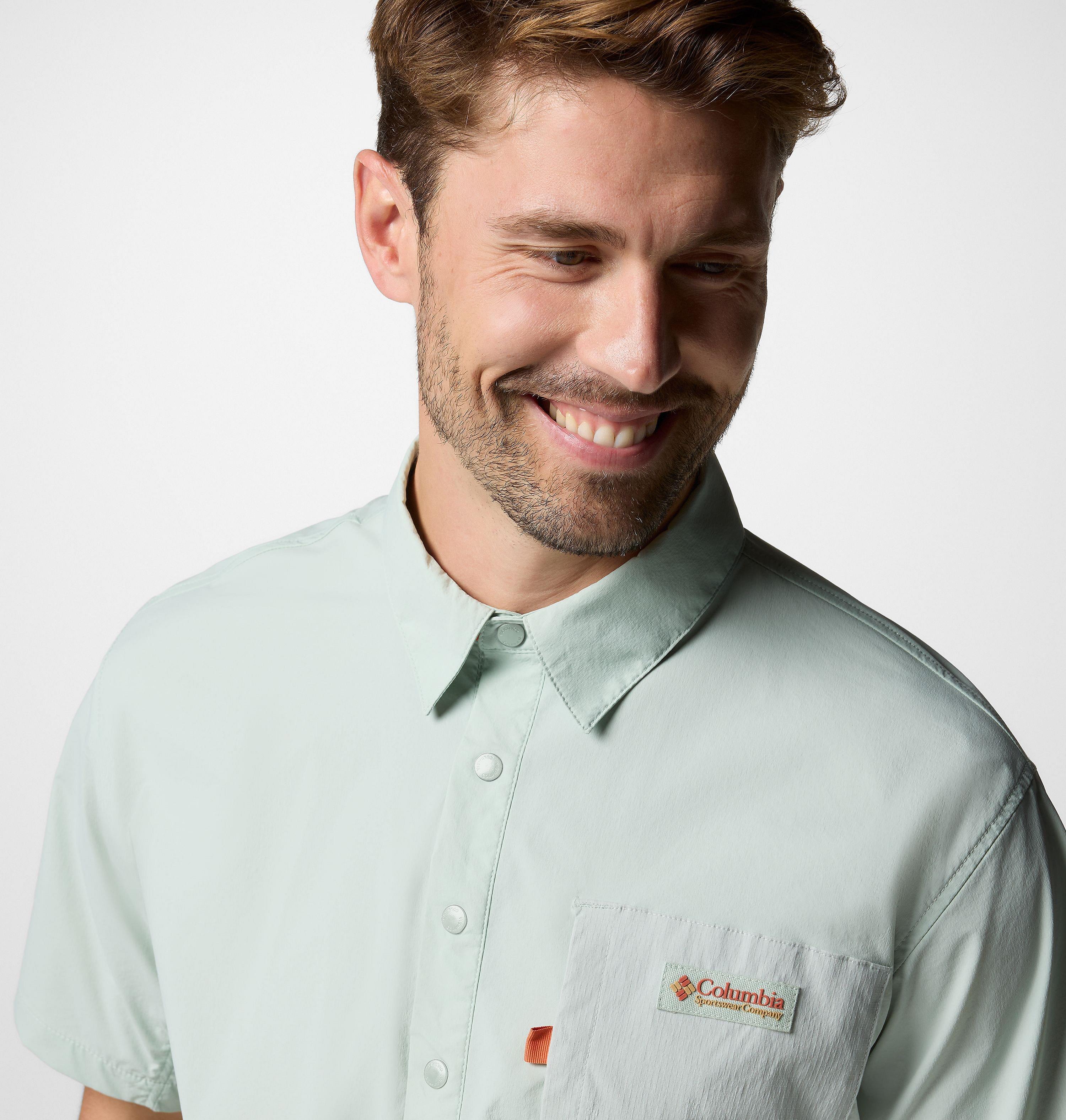 Cove Beach Woven Short Sleeve Shirt 9