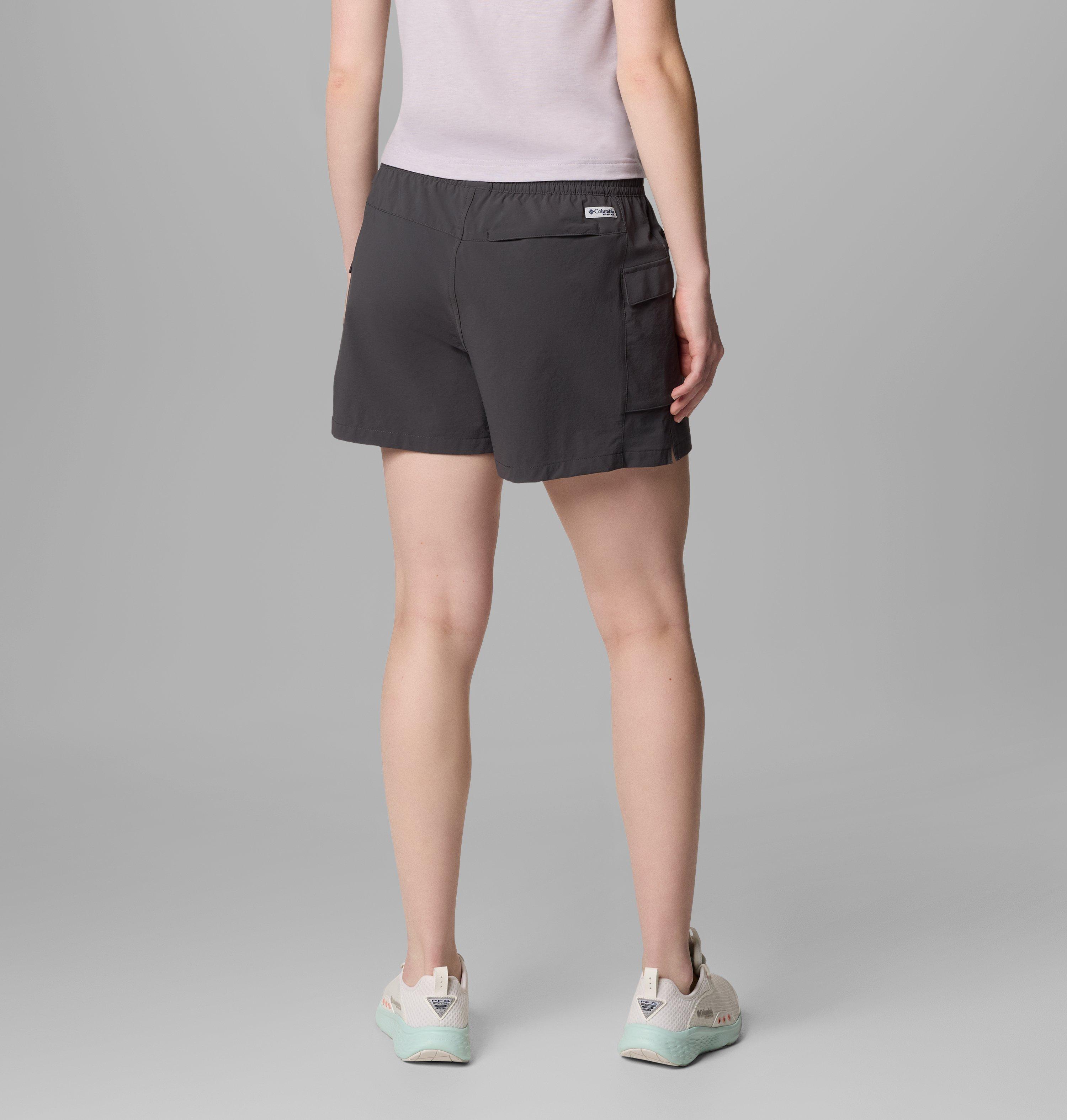 Femme Short PFG Wild Cast 2