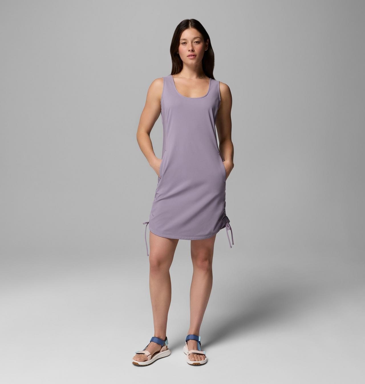 { "modelCode": "5607", "variantUPC": "198711943140" } 1