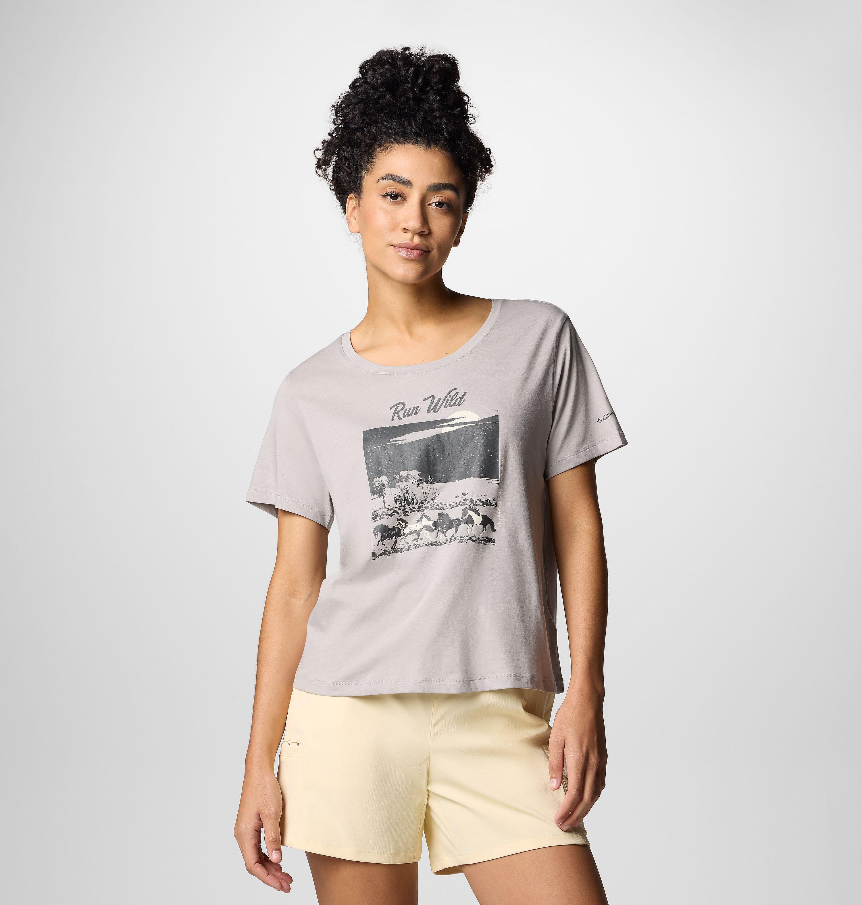 Columbia Women's Ruby Springs  Graphic Scoop Neck Short Sleeve Shirt-