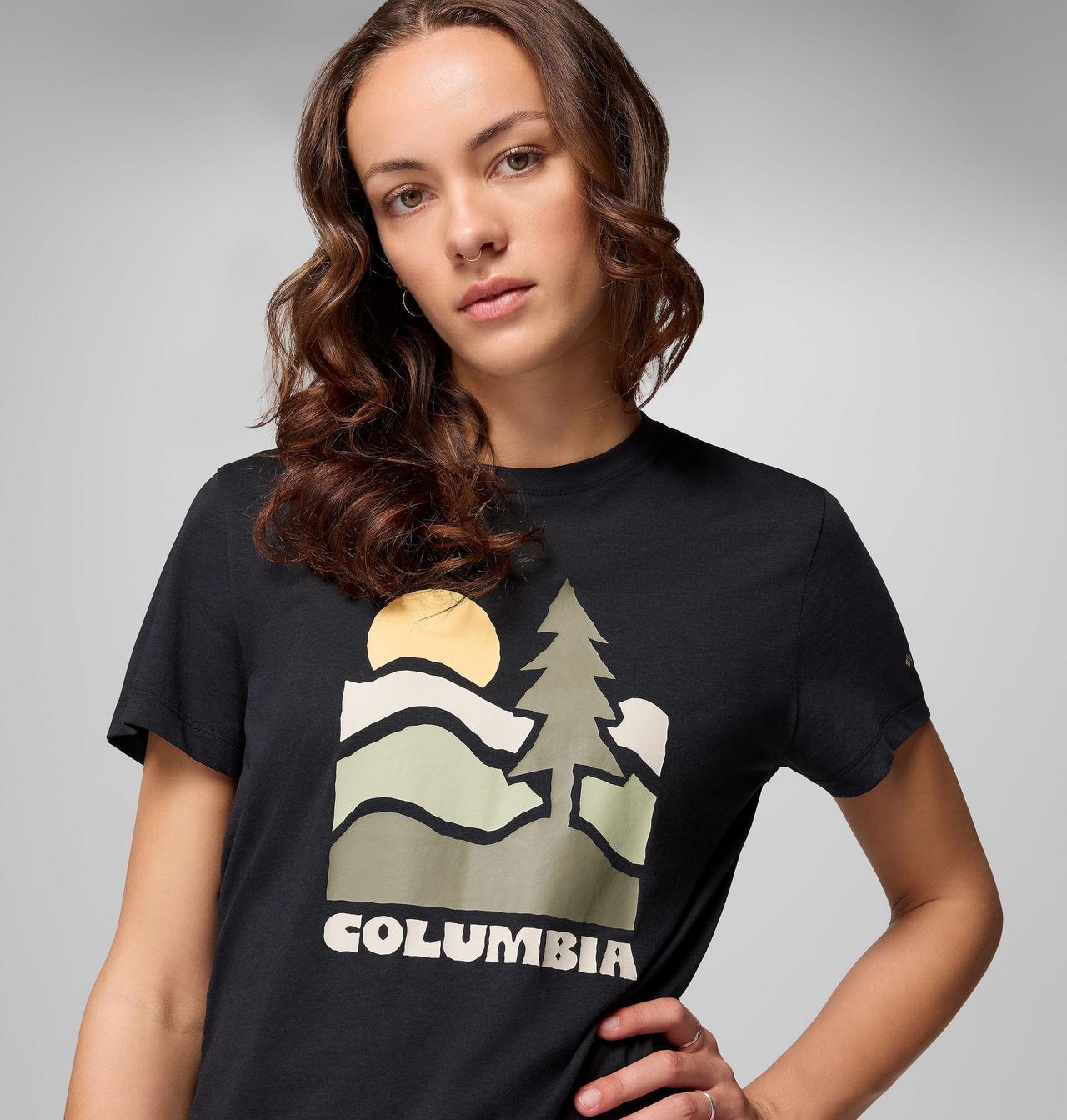 Women's Ruby Springs™ Graphic Fitted Short Sleeve Shirt 5