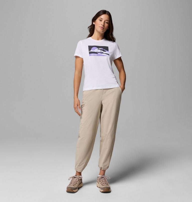 Ruby Springs Fitted T-Shirt mit Grafik f&uuml;r Frauen, Color: White Moonlit Hillscape, image 2