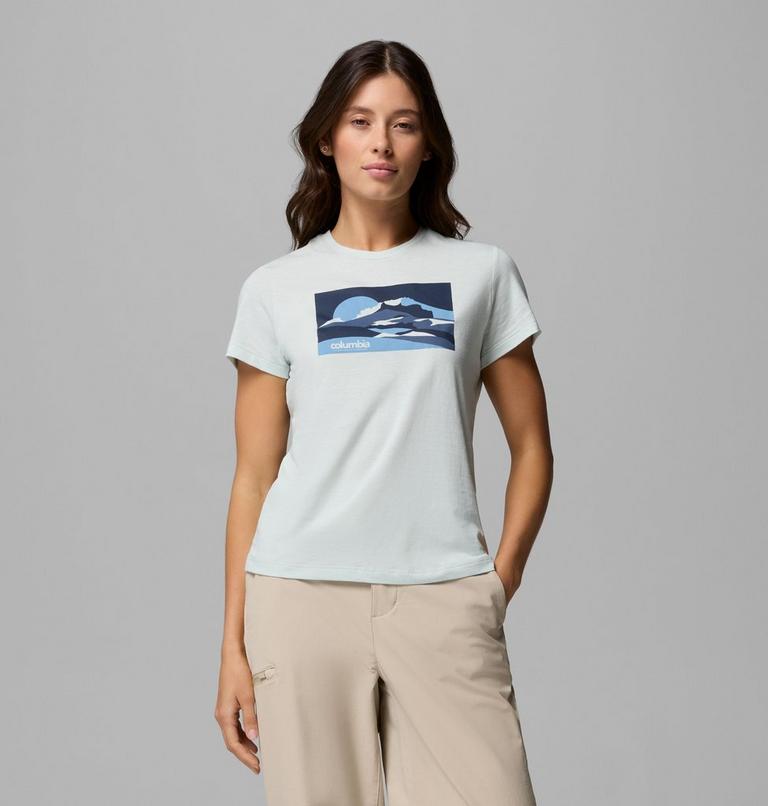 Ruby Springs Fitted T-Shirt mit Grafik f&uuml;r Frauen, Color: Tea Light Moonlit Hillscape, image 1
