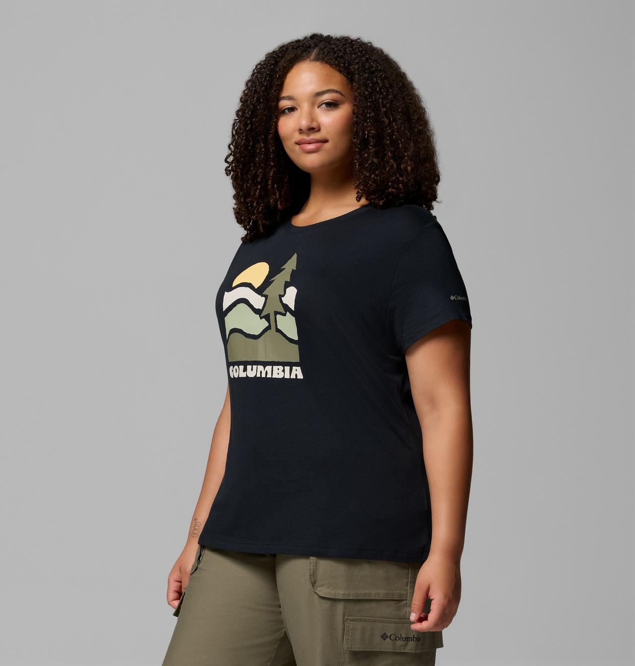 Women's Ruby Springs™ Graphic Fitted Short Sleeve Shirt - Plus Size 4