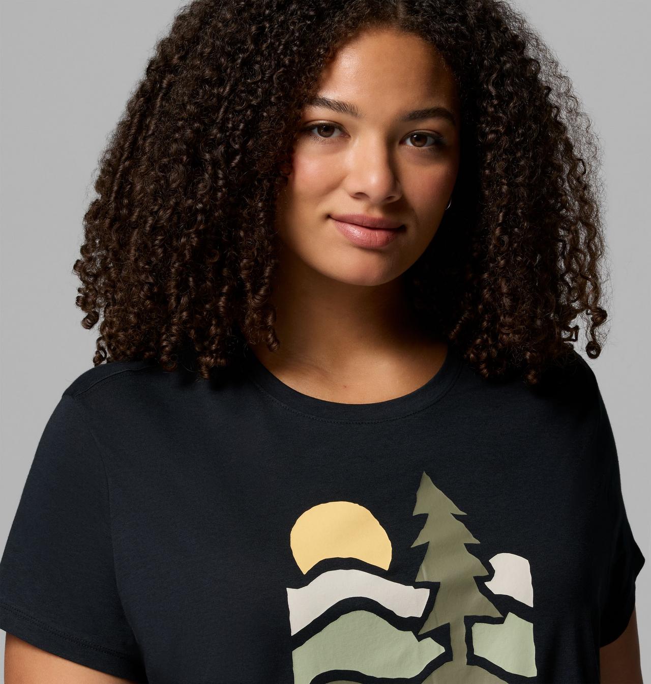 Women's Ruby Springs™ Graphic Fitted Short Sleeve Shirt - Plus Size 5